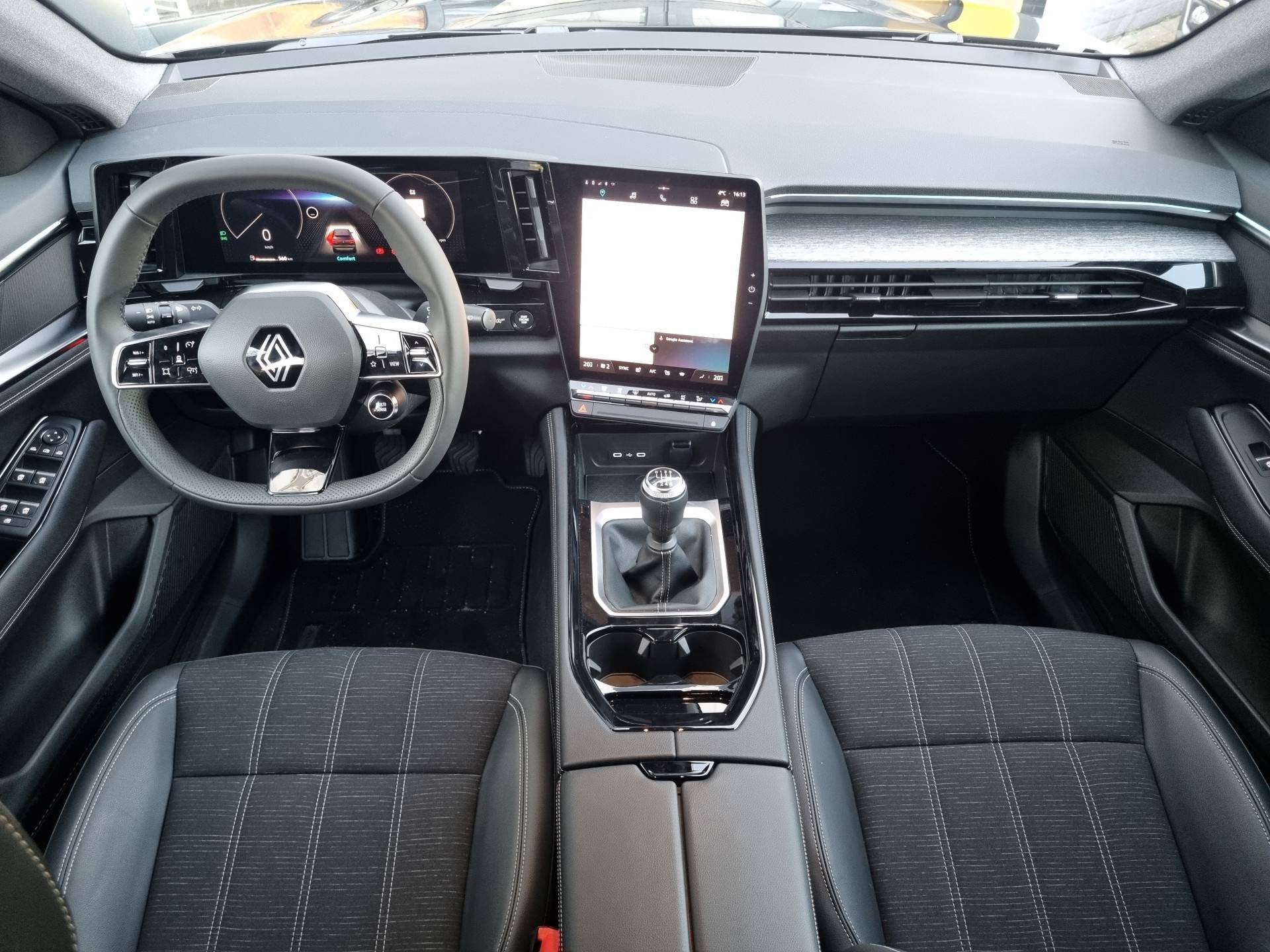 Renault Austral 1.2 Mild Hybride Advanced 130 Techno | Navigatie | Adaptive Cruise | Trekhaak | Elektrische achterklep | 1.500 trekgewicht | | SNEL LEVERBAAR !| - 14/37
