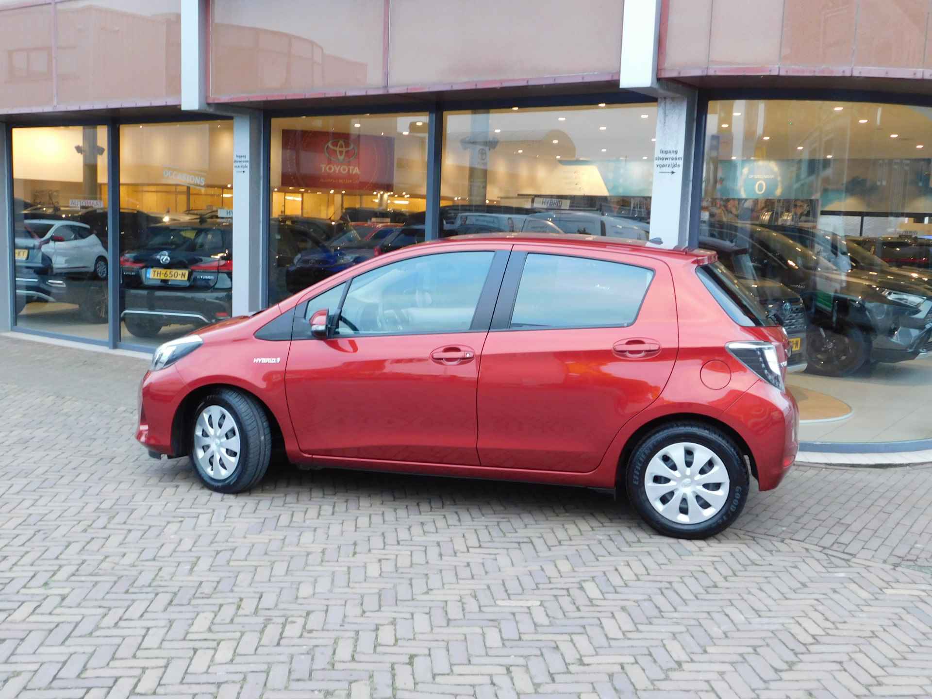 Toyota Yaris 1.5 Full Hybrid Aspiration - 4/58