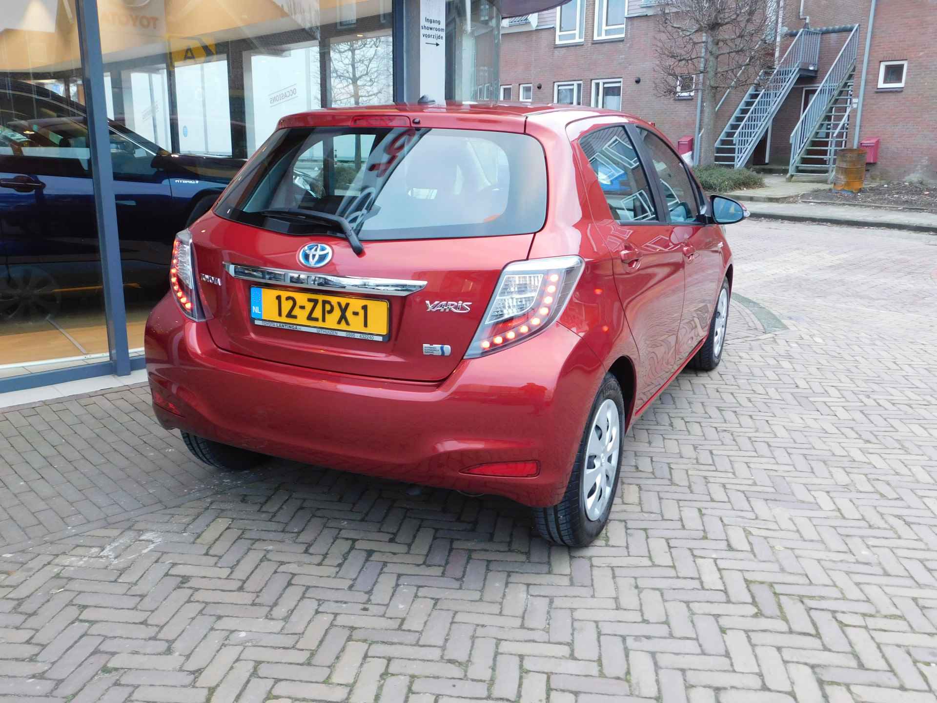 Toyota Yaris 1.5 Full Hybrid Aspiration - 46/58