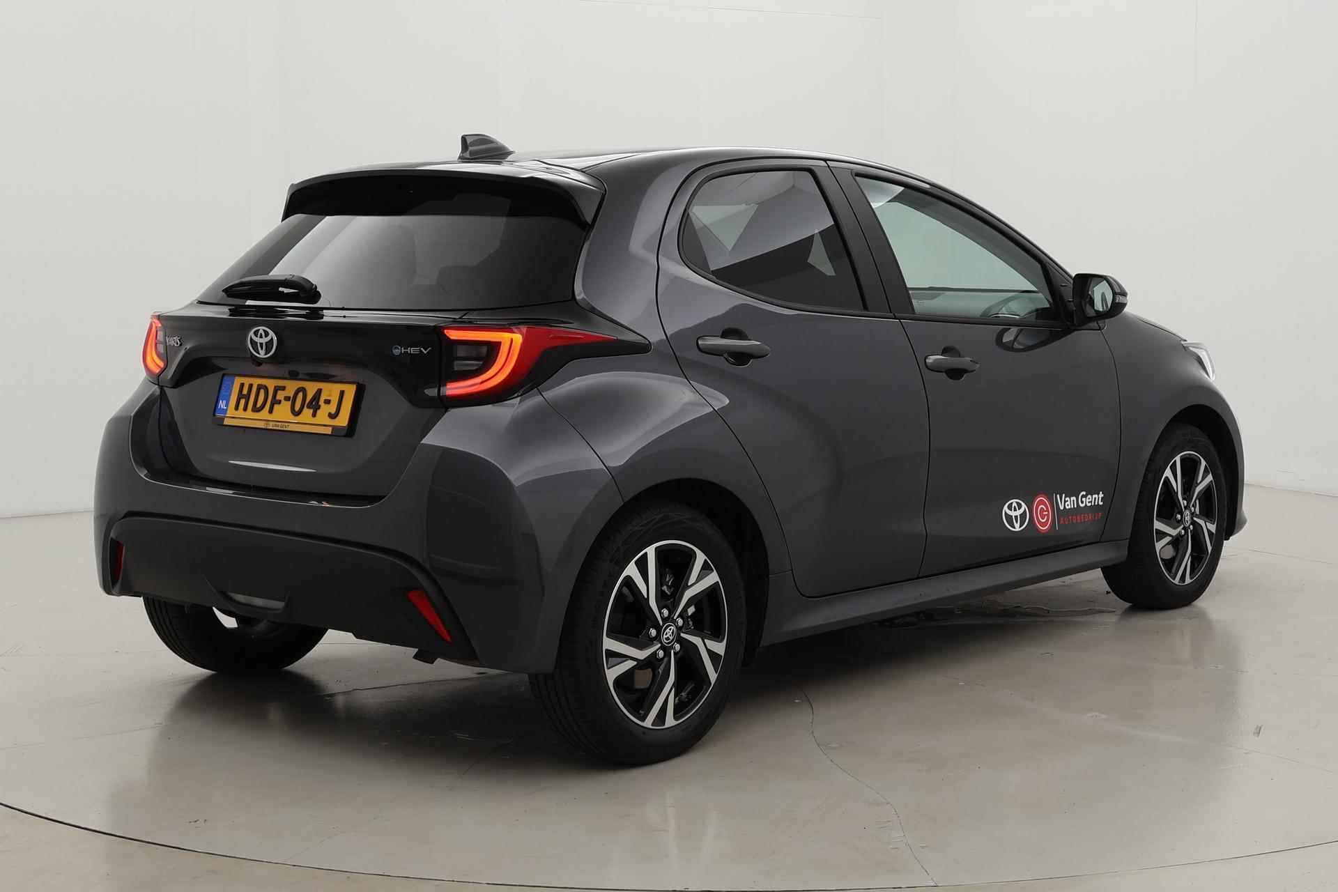 Toyota Yaris 1.5 Hybrid 115 First Edition | Navigatie | Keyless | Digitaal instrumentenpaneel | Apple Carplay / Android Auto | 16 inch - 4/36