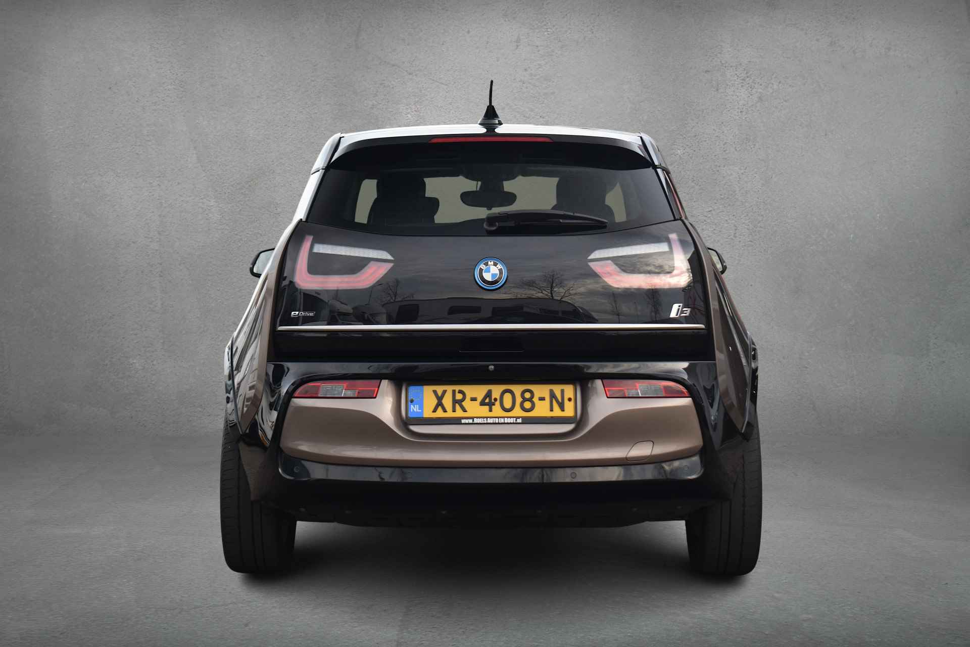 BMW i3 Basis 120Ah 42 kWh | Full Option! | Schuifdak | H/K | Leer | Stoelverwarming - 9/31