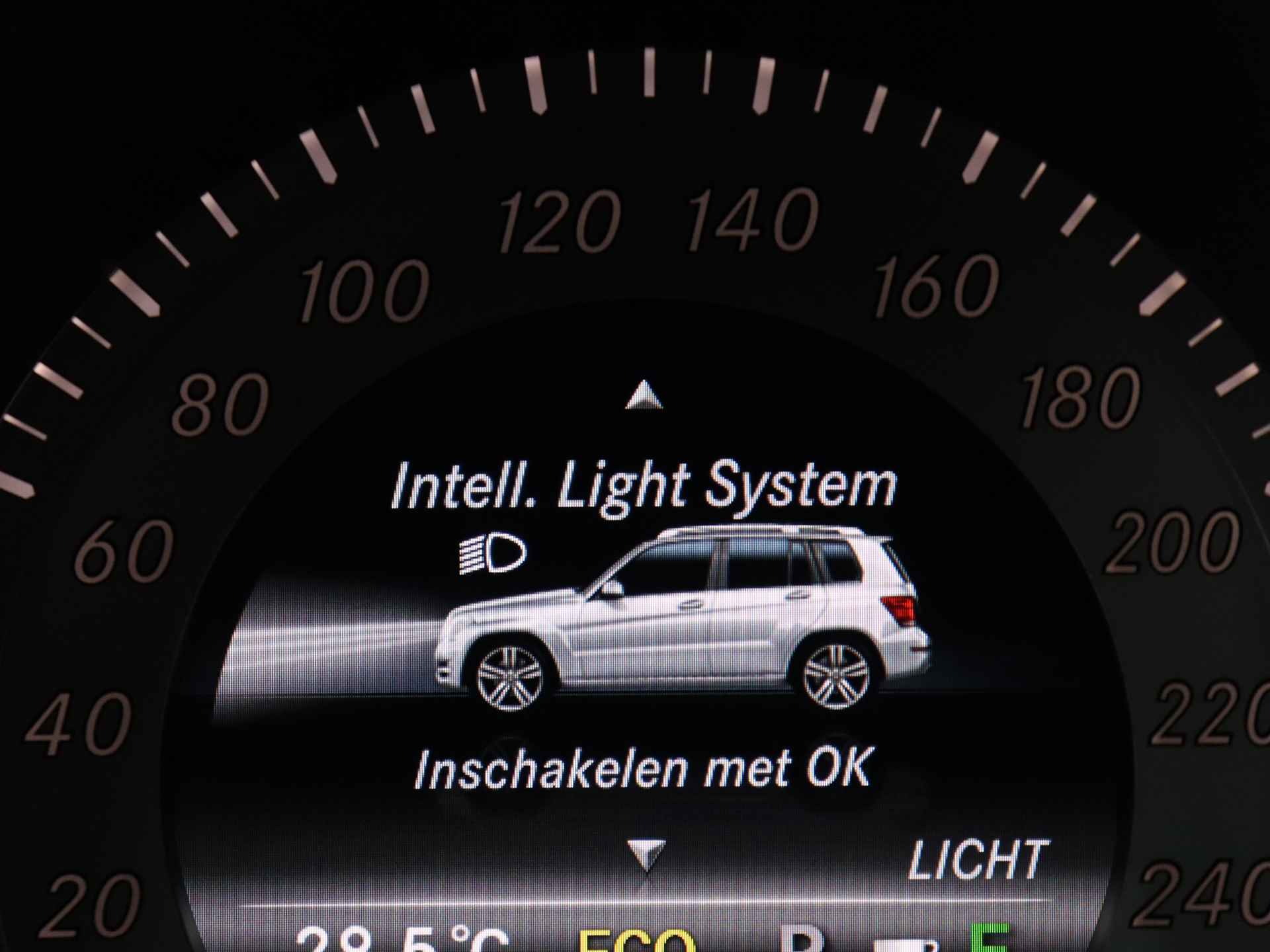 Mercedes-Benz GLK-Klasse 200 CDI Ambition (NL-Auto / Trekhaak / Climate / Cruise / 19 Inch / Navi / PDC V+A) - 29/61