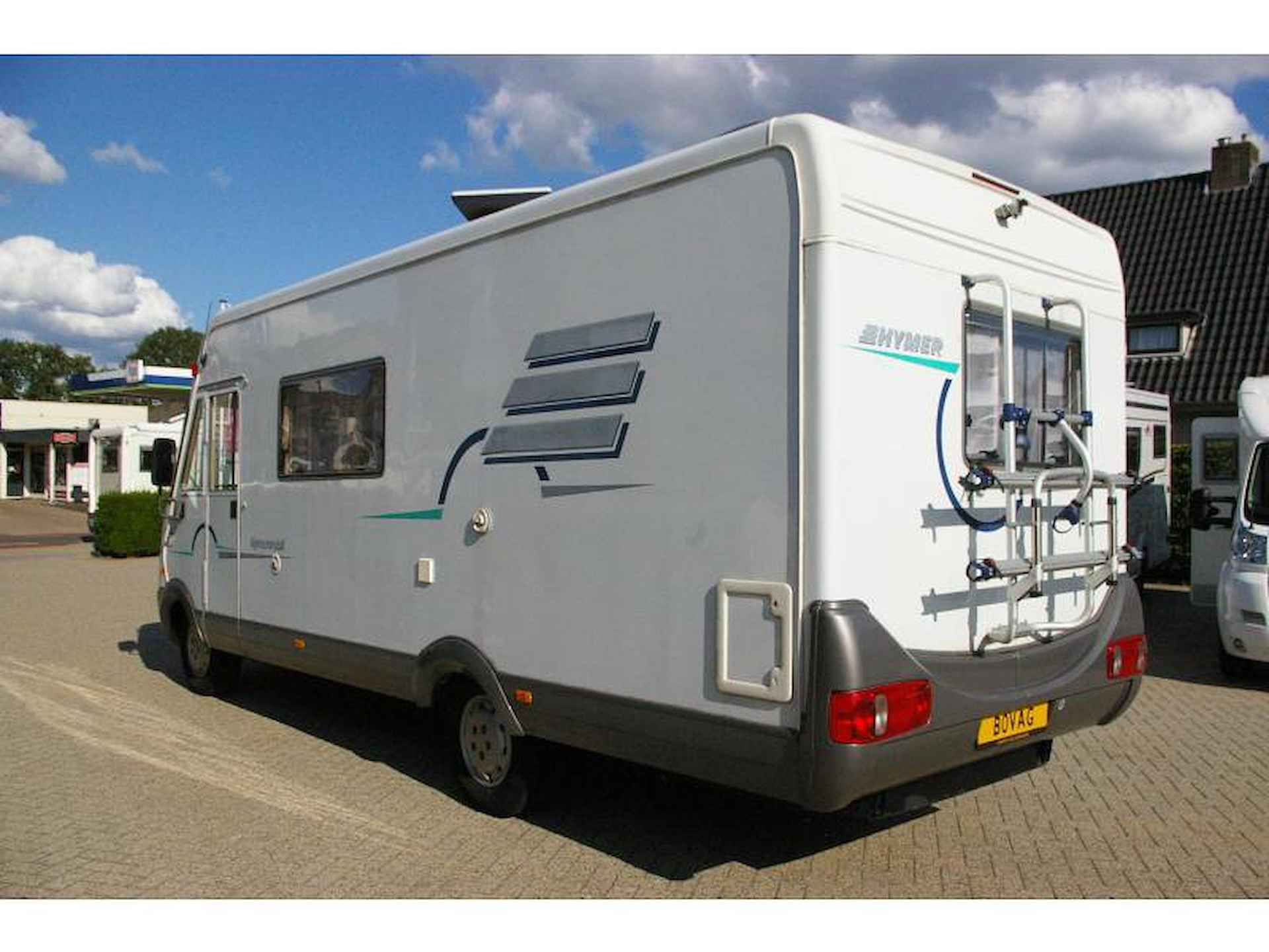 Hymer B654  Treinzit, fransbed,hefbed - 5/14