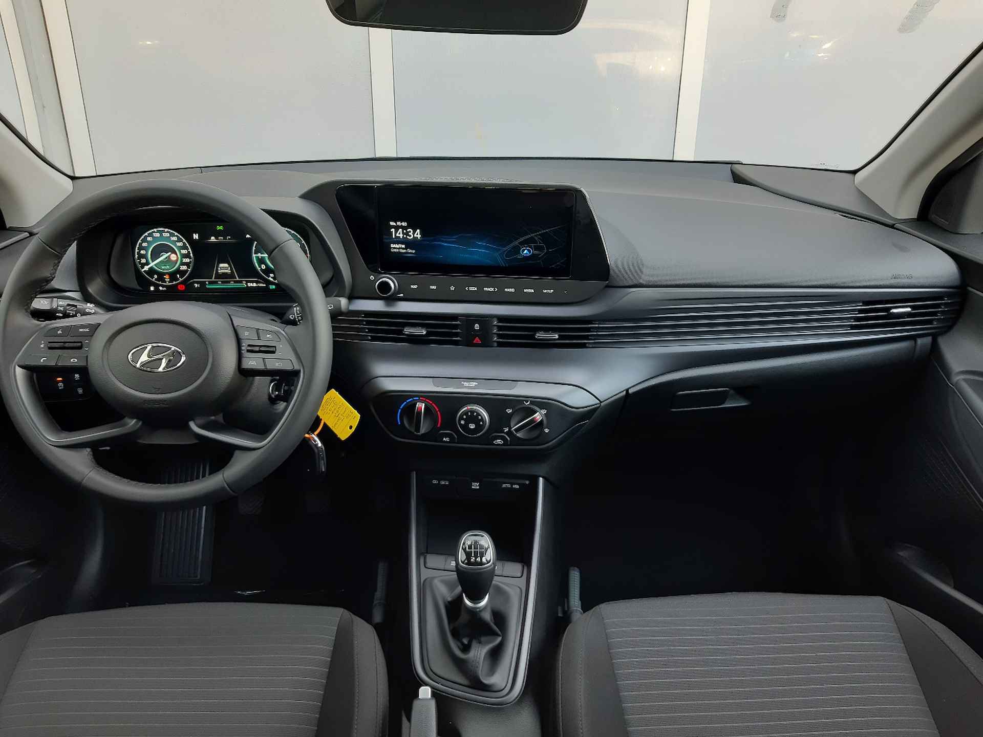 Hyundai i20 1.0 T-GDI Comfort Smart | VAN €26.730 VOOR €24.000,- - 7/28