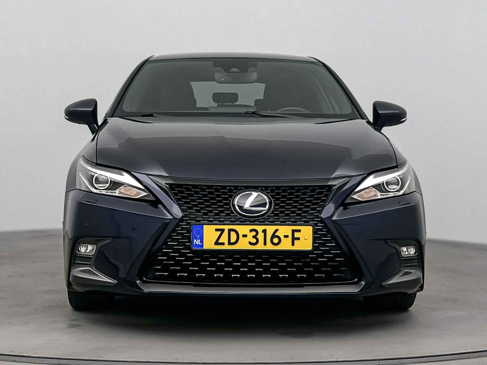 Lexus CT 200h Sport Edition | Navigatie | Schuifdak | - 31/42