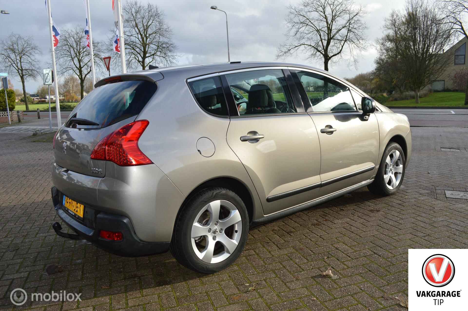 Peugeot 3008 1.6 THP ST - 7/25