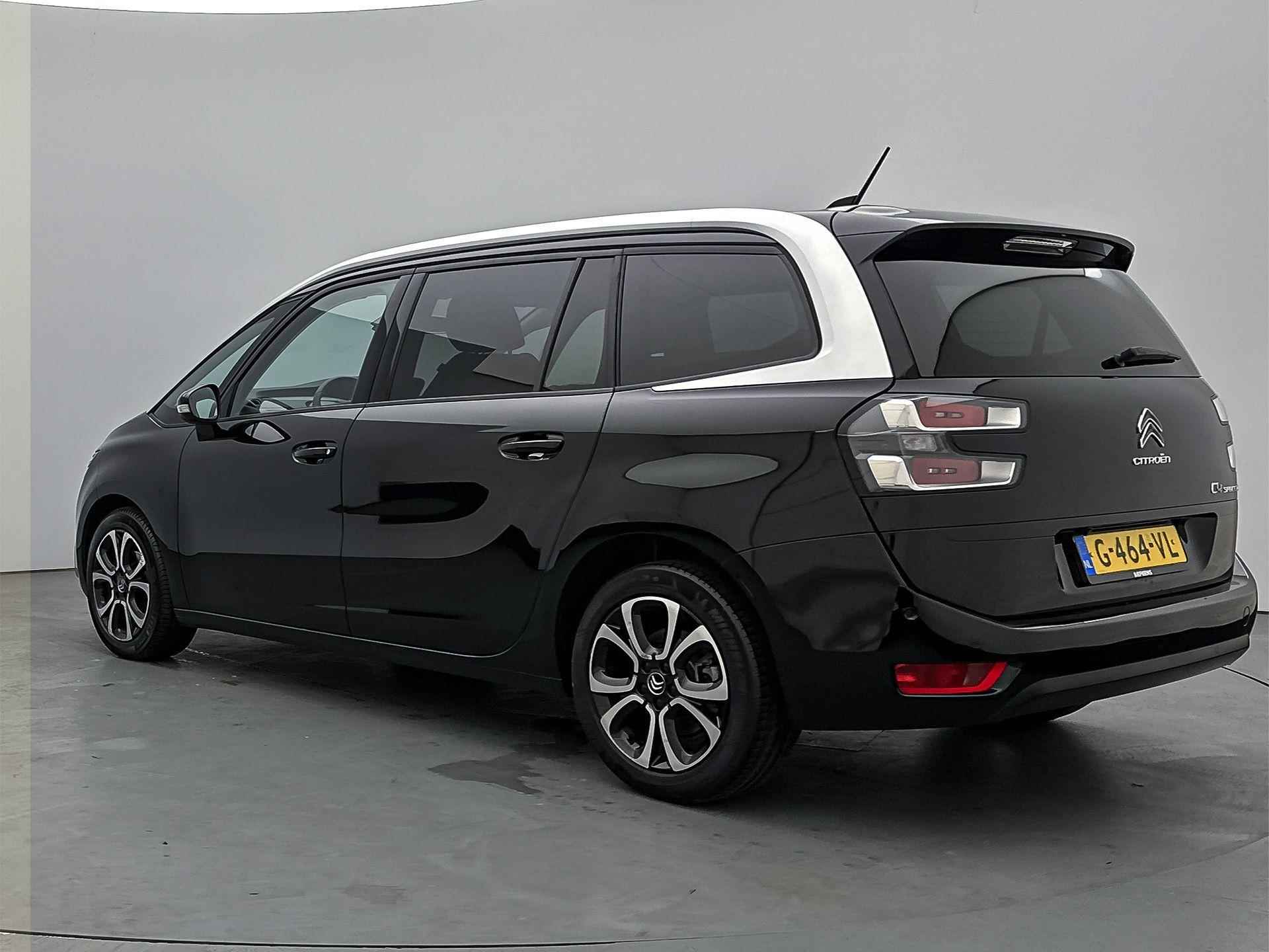 Citroen Grand C4 SpaceTourer MPV Business 130 pk | Navigatie | Achteruitrijcamera | Parkeersensoren Voor en Achter | 2 Zitplaatsen op Derde Rij | LED Dagrijverlichting | Keyless Start | Dodehoek Detectie | Climate Control | Cruise Control | 17" Lichtmetalen Velgen | Apple Carplay/Android Auto | - 7/33