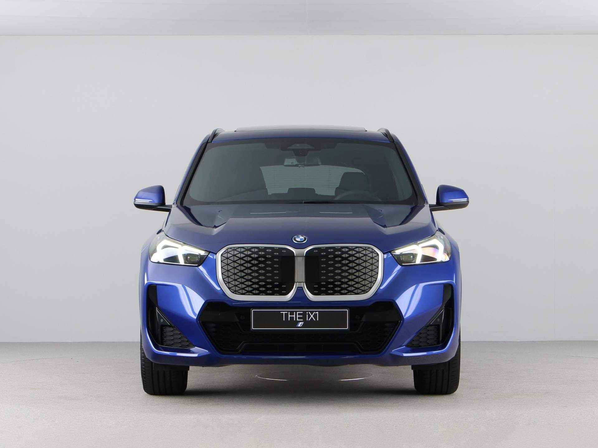 BMW iX1 eDrive20 67 kWh - 7/27