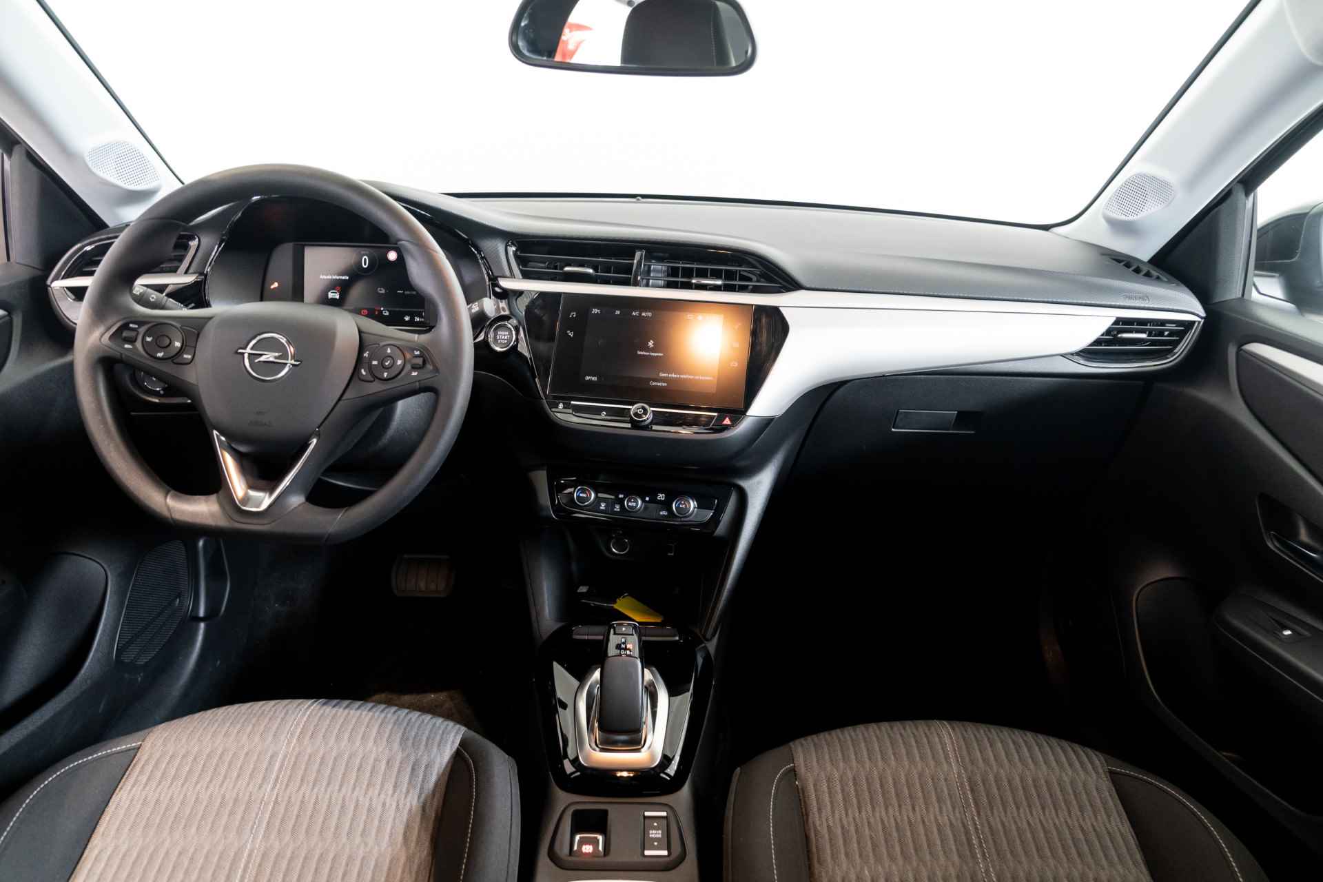 Opel CORSA-E Edition 50 kWh | Navigatie | Climate Controle | Cruise Controle | Keyless Start | - 28/31