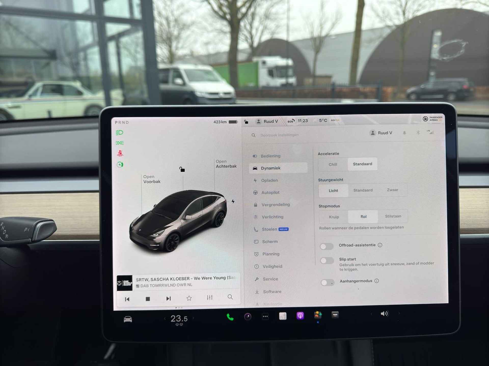 Tesla Model Y Long Range AWD 75 kWh | TREKHAAK AFNEEMBAAR | ENHANCED AUTOPILOT | RIJKLAARPRIJS INCL. 12 MND. BOVAGGARANTIE - 29/44