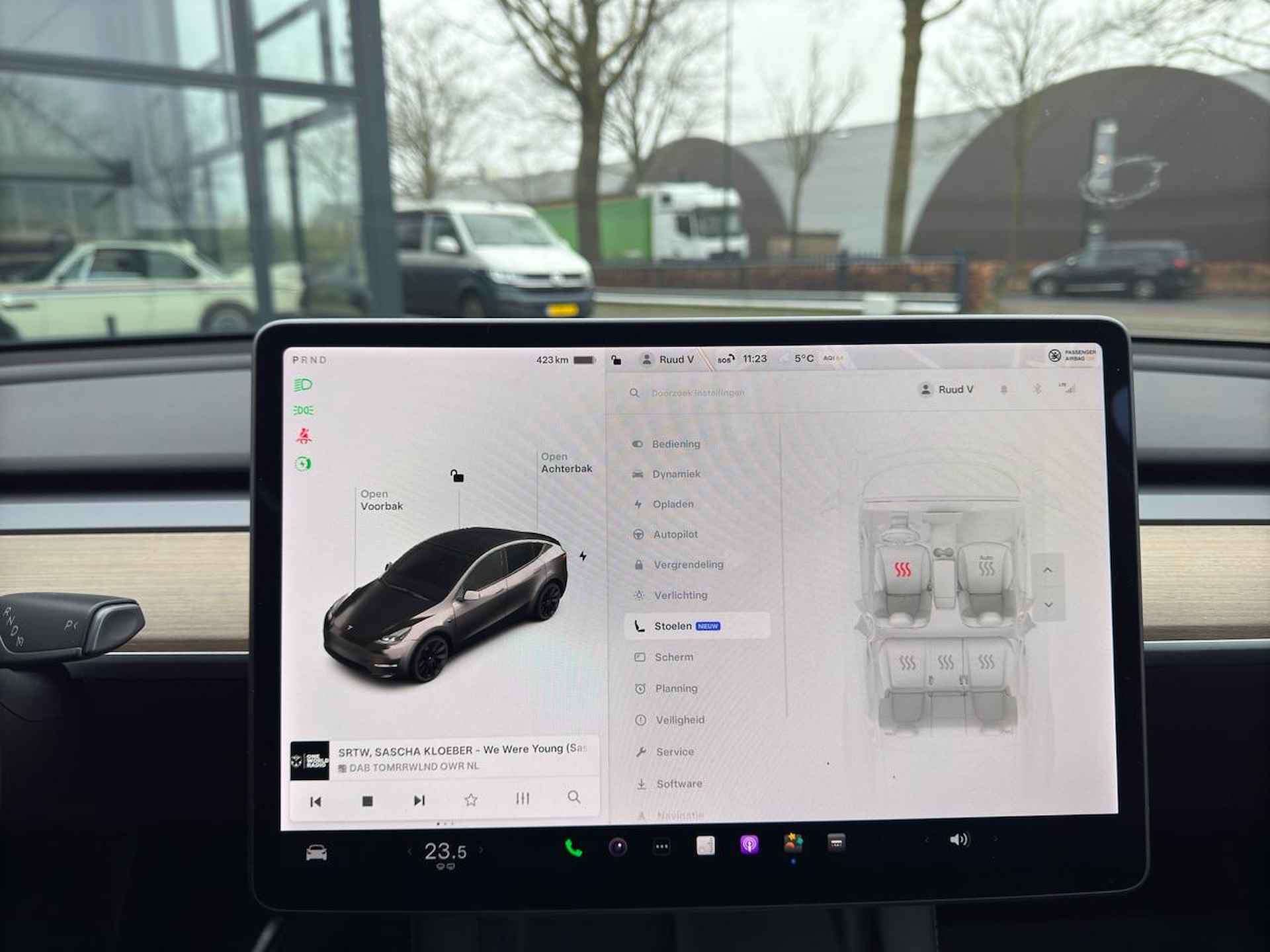 Tesla Model Y Long Range AWD 75 kWh | TREKHAAK AFNEEMBAAR | ENHANCED AUTOPILOT | RIJKLAARPRIJS INCL. 12 MND. BOVAGGARANTIE - 33/44