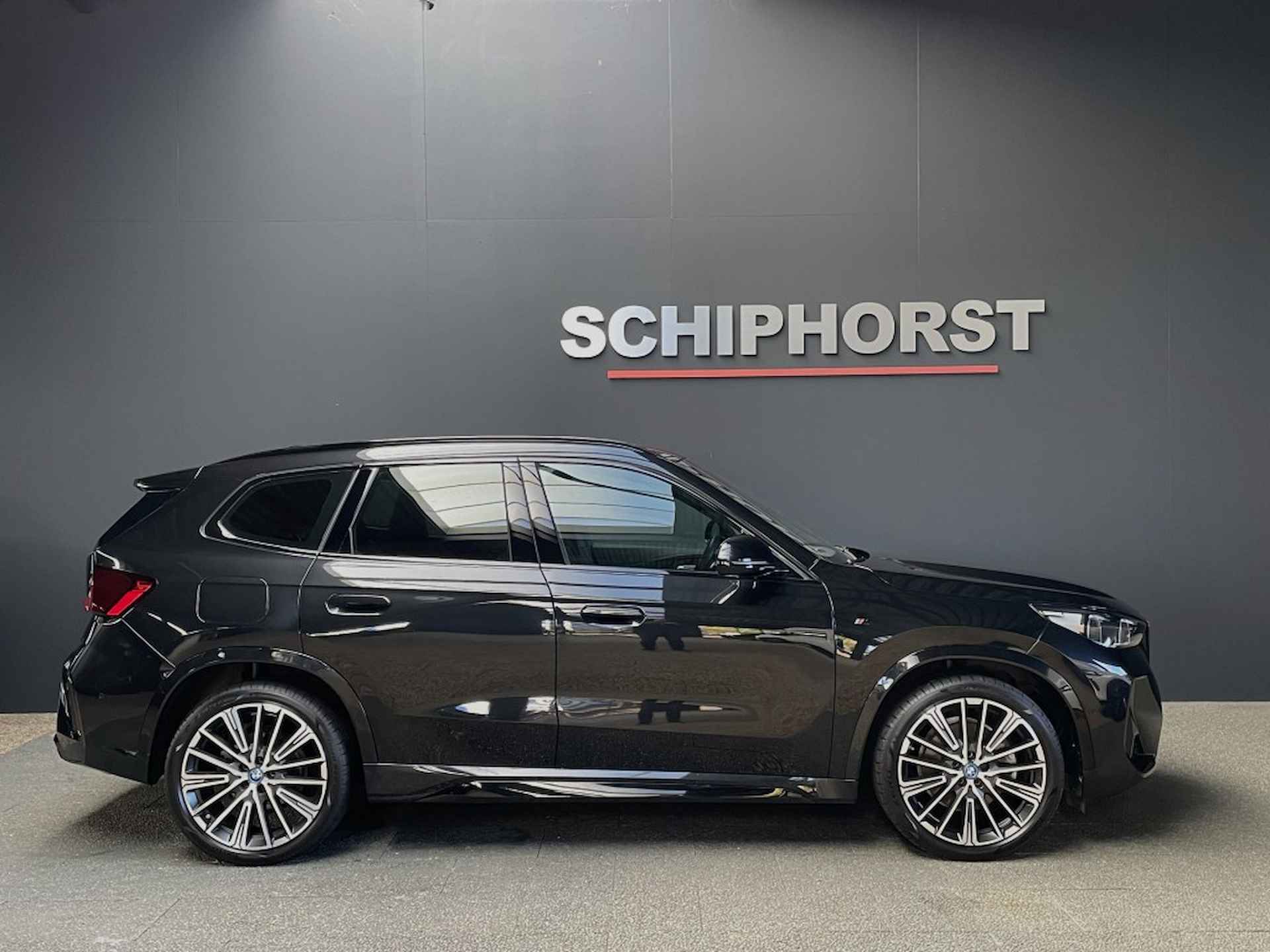 BMW X1 x-Drive 25e M-Sport/20 inch/trekhaak/elec stoelen/leer/harman ka - 3/65