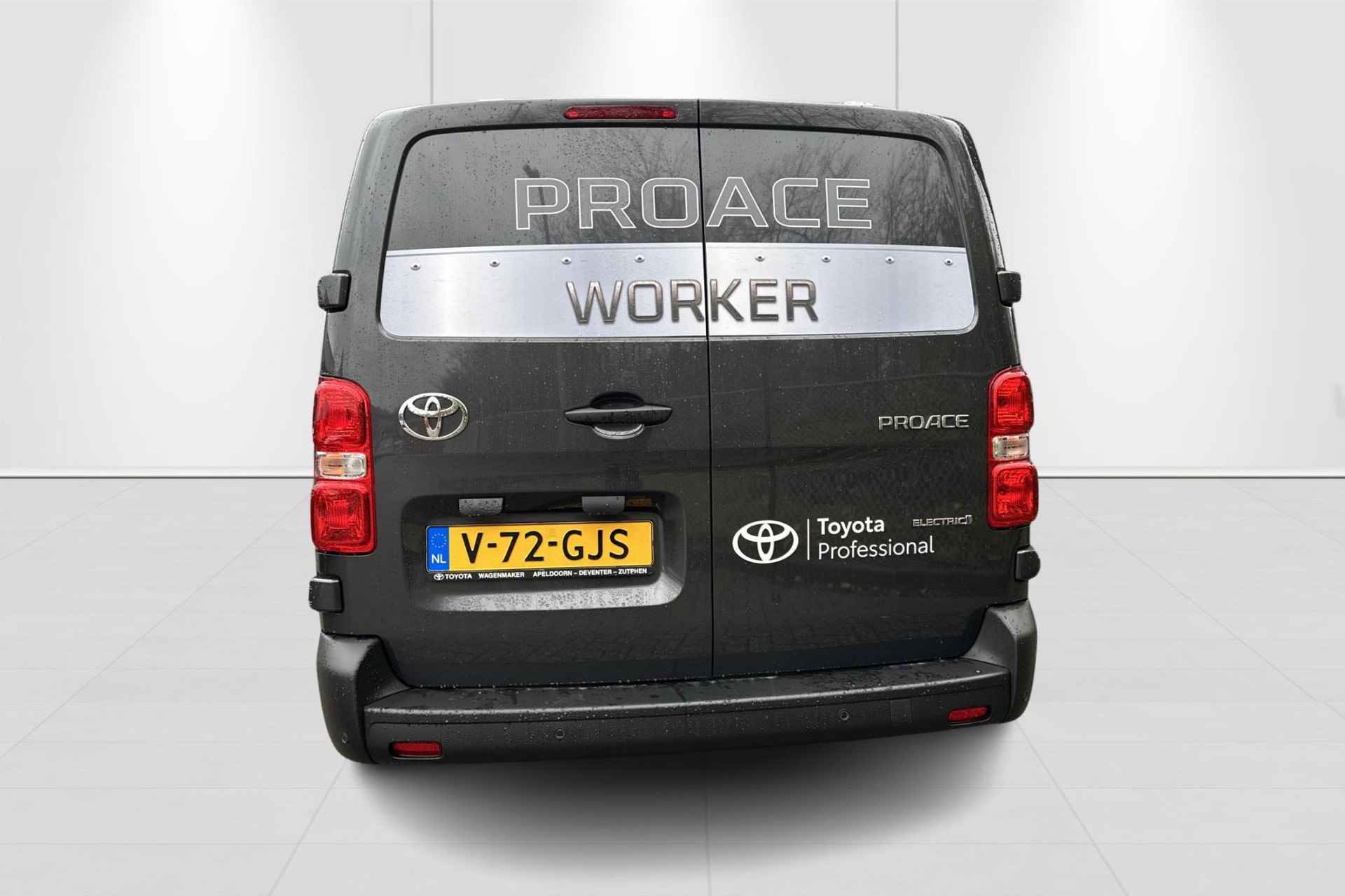 Toyota PROACE Long Worker CHALLENGER 75KWH ELECTRIC 3-PERS AIRCO PARK-SENSOREN BETIMMERING NL-AUTO - 6/15