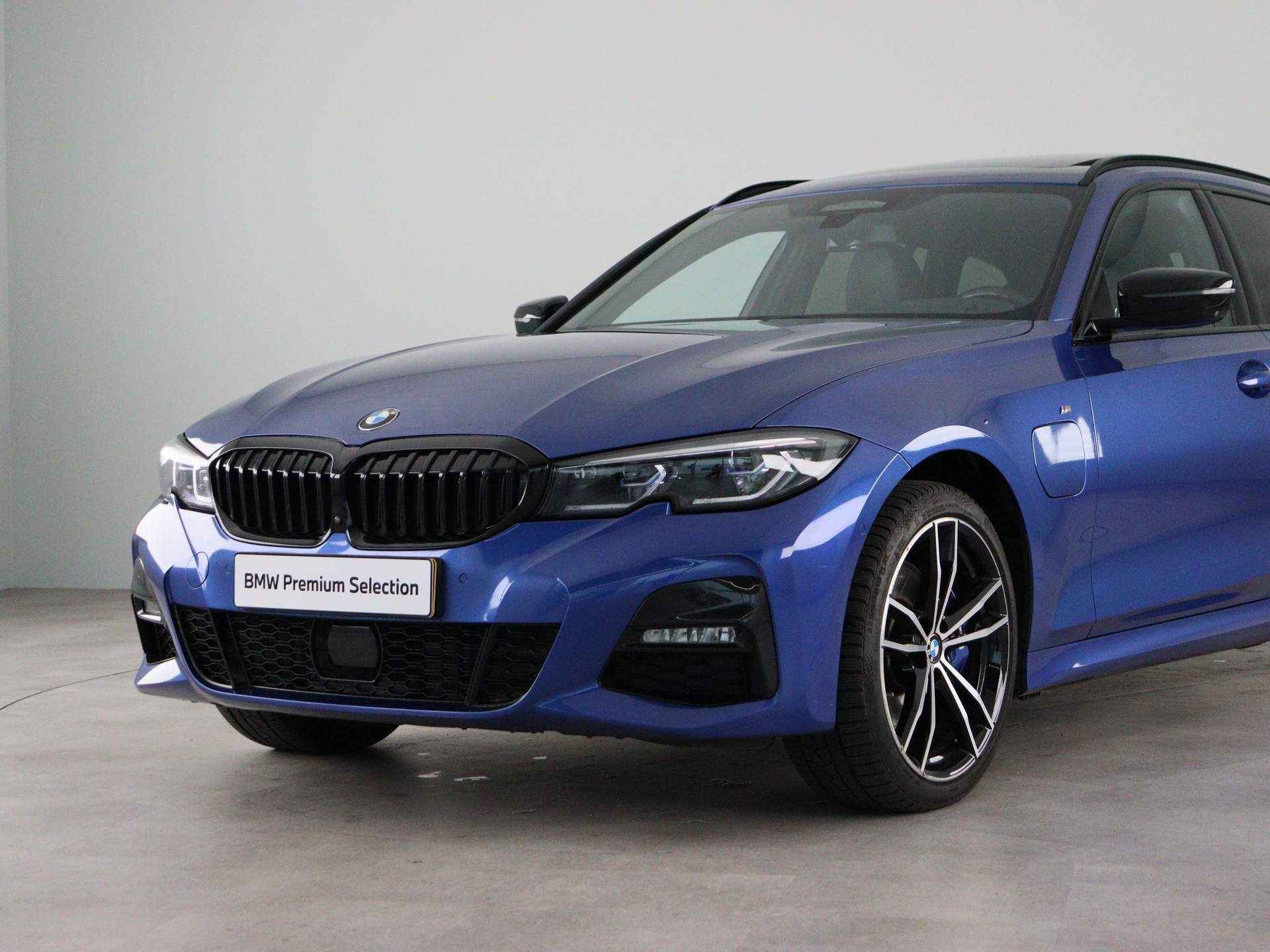 BMW 3 Serie Touring 330e Business Edition Plus - 20/26