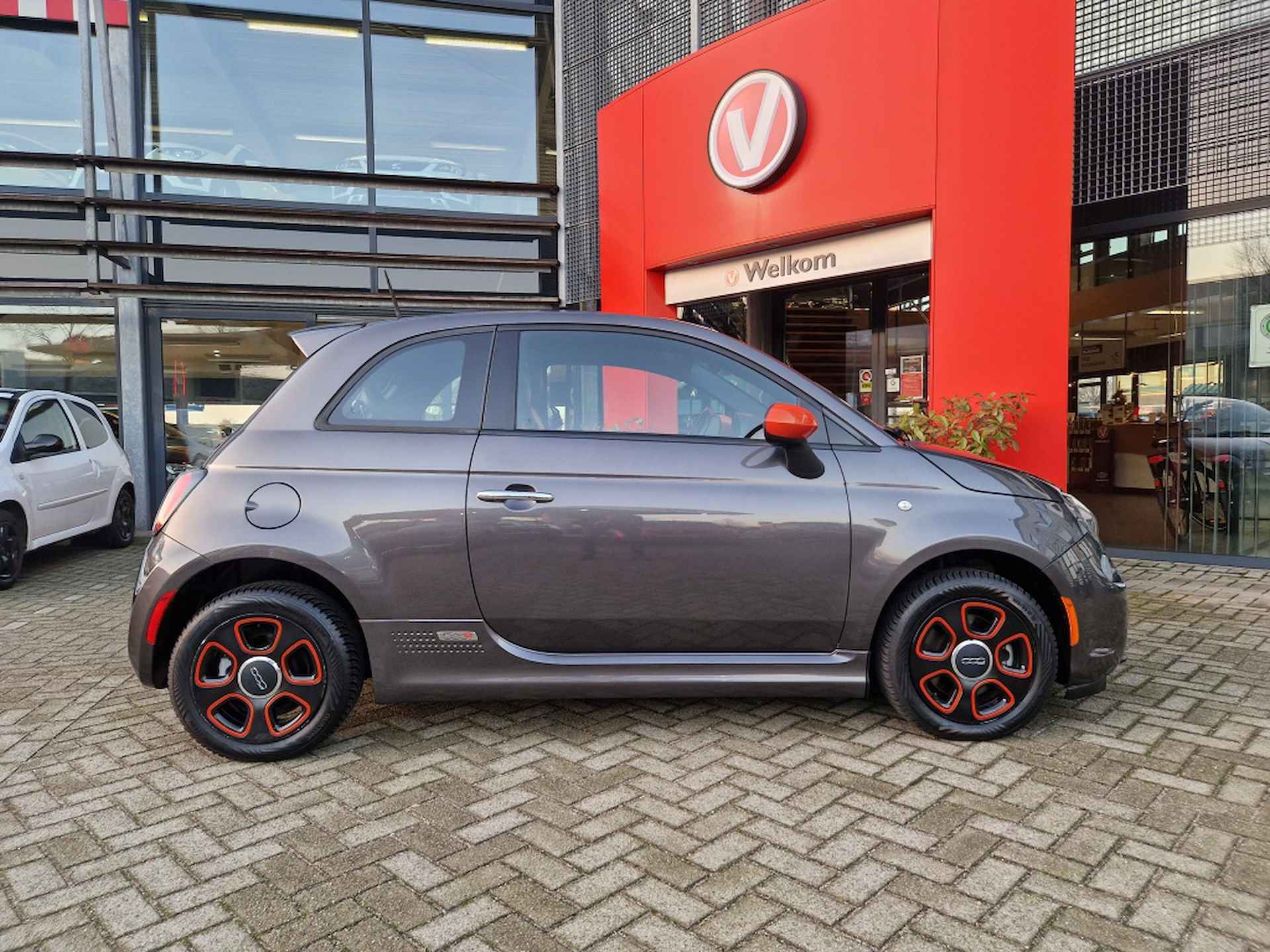 Fiat 500 500E A/T 24kwh | Climate | Cruise - 20/25