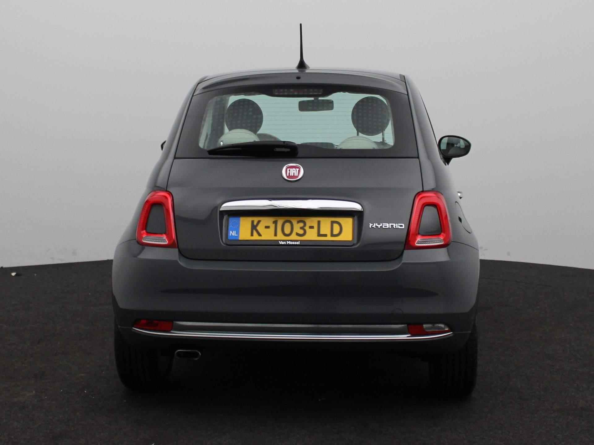 Fiat 500 1.0 Hybrid Lounge - 5/22