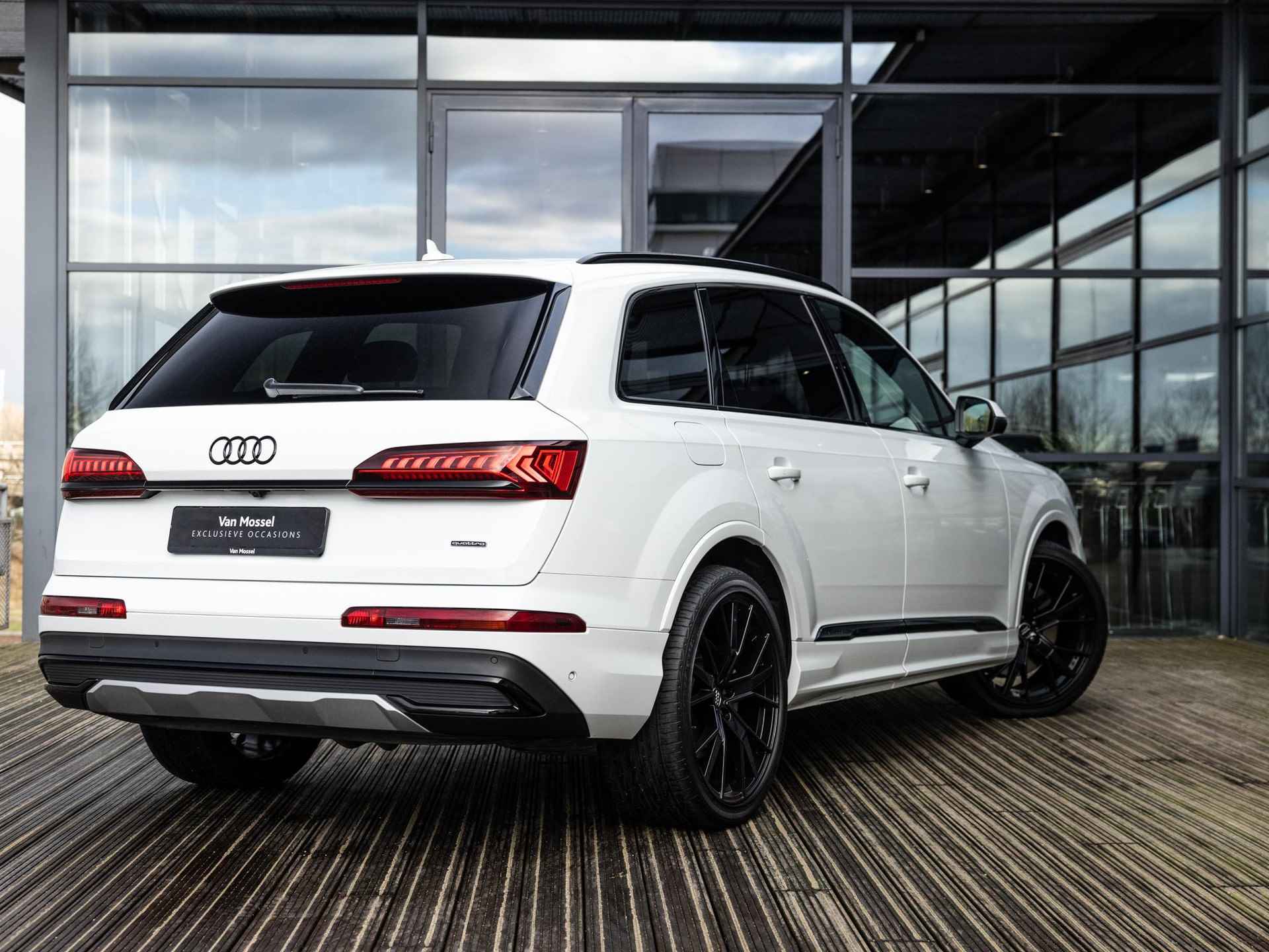 Audi Q7 55 TFSI e quattro S Edition | BTW | PANORAMADAK | APPLE CARPLAY | MEMORY | CAMERA | 22” VELGEN | TREKHAAK | - 7/49