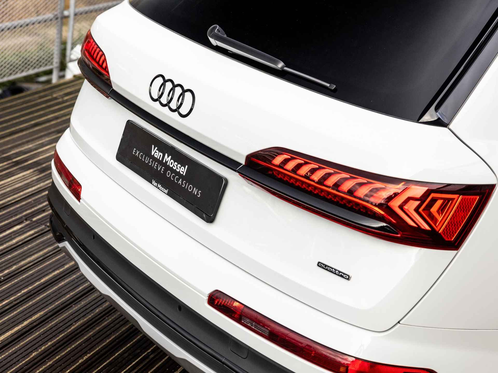 Audi Q7 55 TFSI e quattro S Edition | BTW | PANORAMADAK | APPLE CARPLAY | MEMORY | CAMERA | 22” VELGEN | TREKHAAK | - 45/49