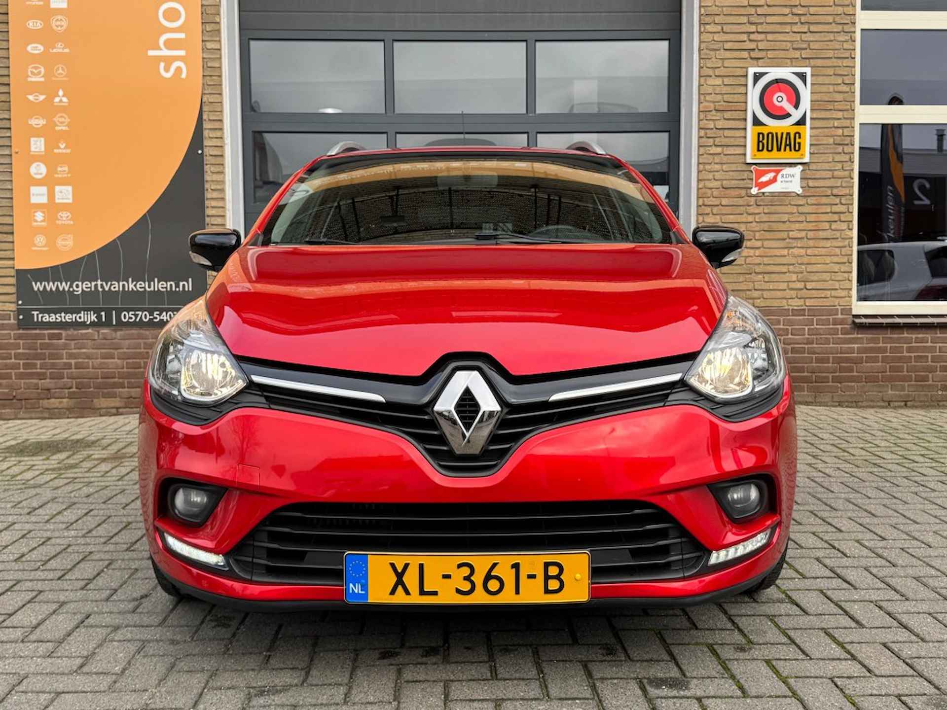 RENAULT Clio ESTATE TCe 90 LIMITED CARPLAY/TREKHAAK/NL-AUTO/1E EIG./43.000KM! - 3/43