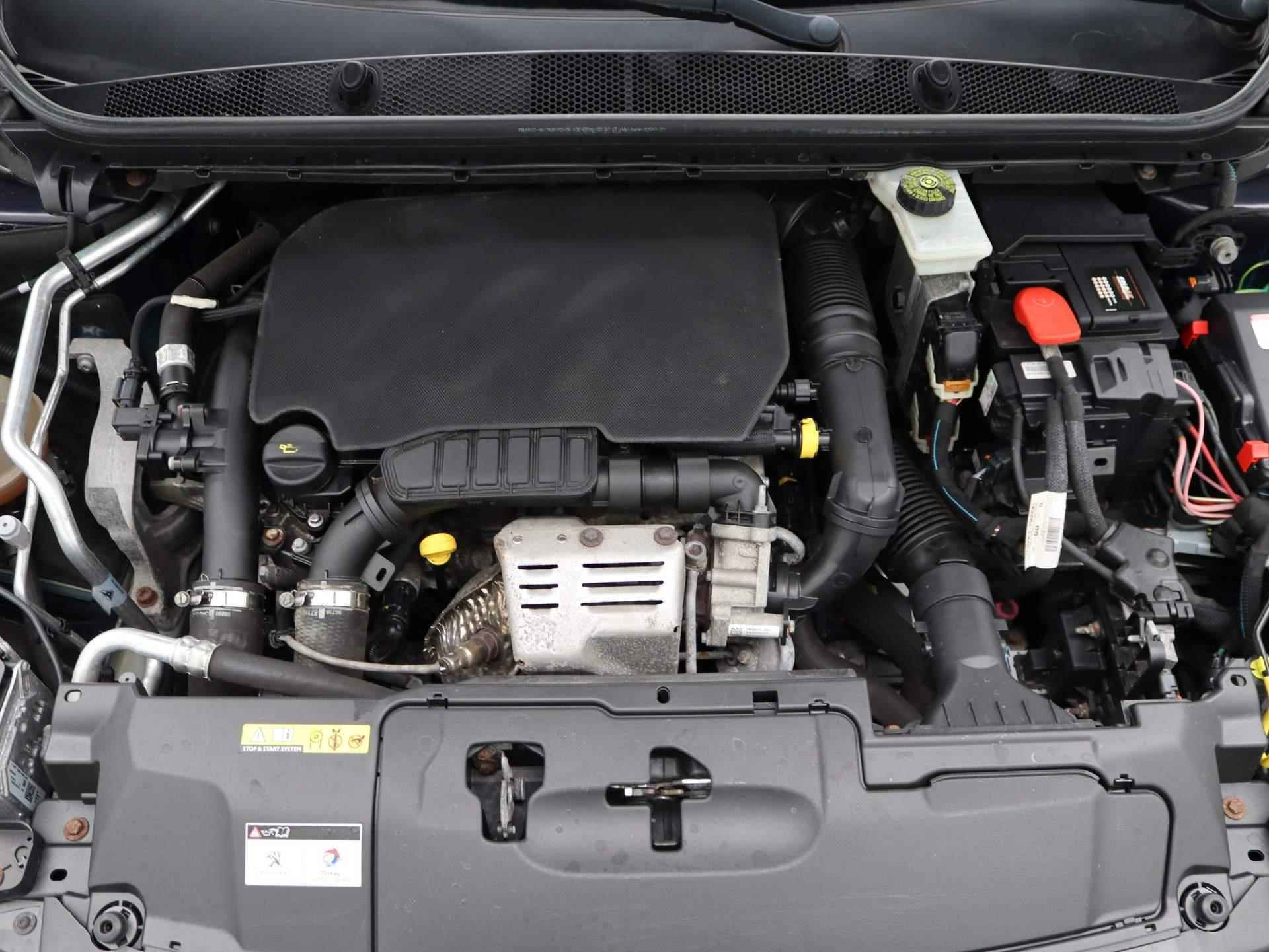 Peugeot 308 SW 1.2 e-THP Allure Automaat | Airco | Navigatie | Achteruitrijcamera | Cruise Control | - 31/44