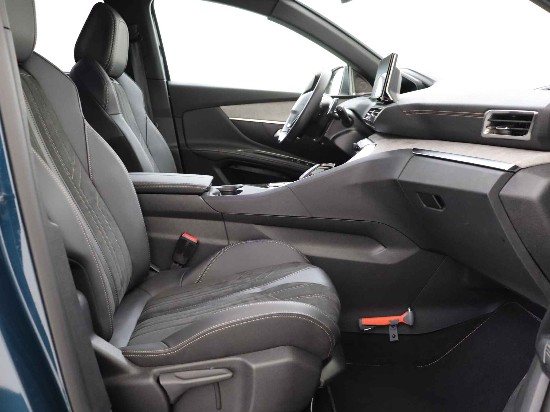 Peugeot 5008 1.5 BlueHDI GT Pack Business | BTW | Focal Audio | Keyless | 360 Camera | 7-Zitplaatsen | - 27/45