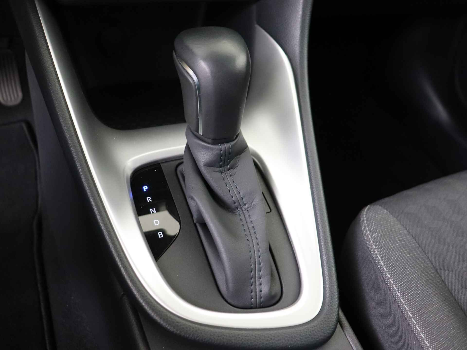 Toyota Yaris 1.5 Hybrid Active | Apple Carplay/Android Auto | Climate Control | Cruise Control Adaptief | 1e Eigenaar | Armsteun | - 12/37
