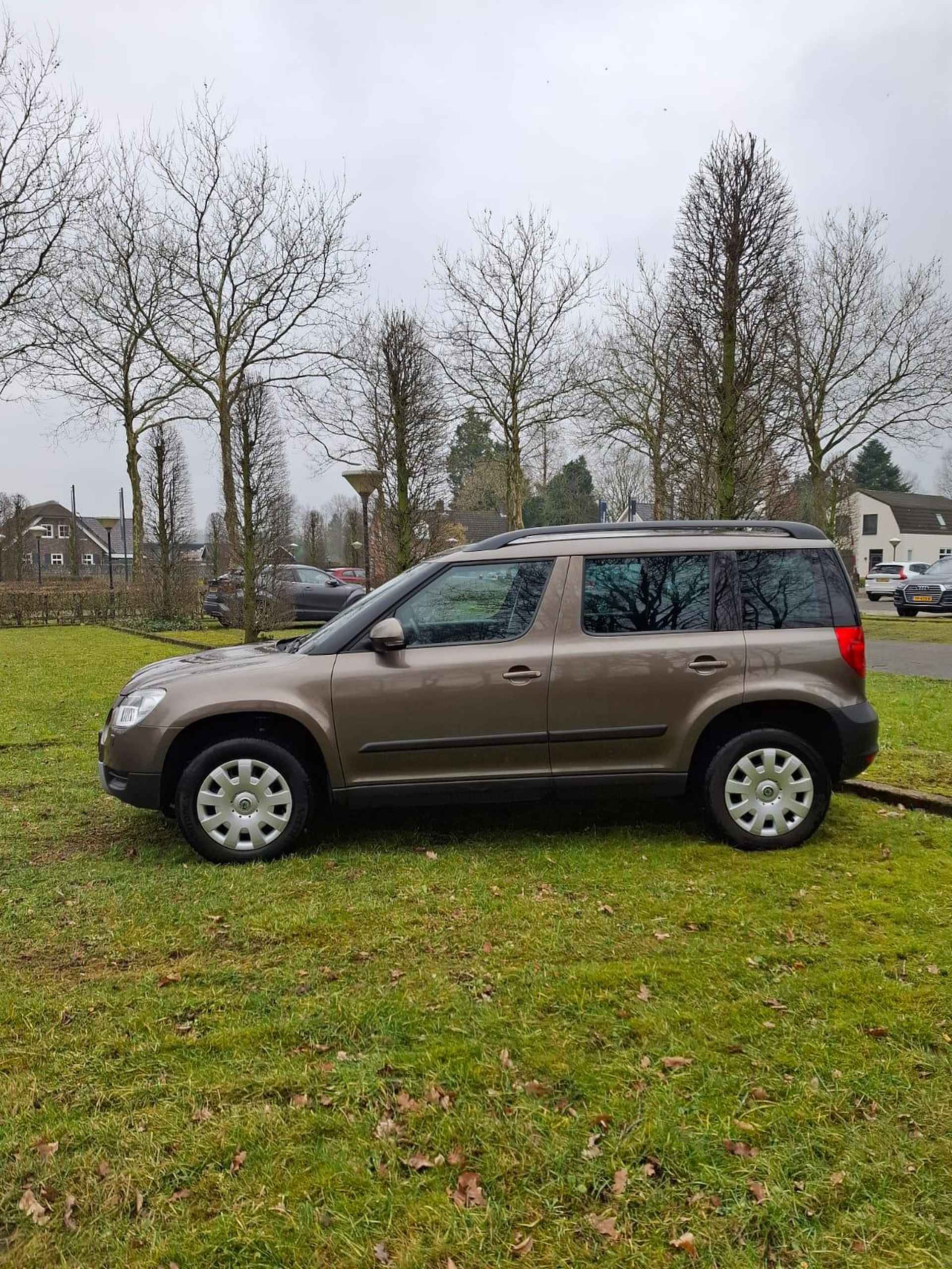 Skoda Yeti 1.2 TSI Sprint - 2/18