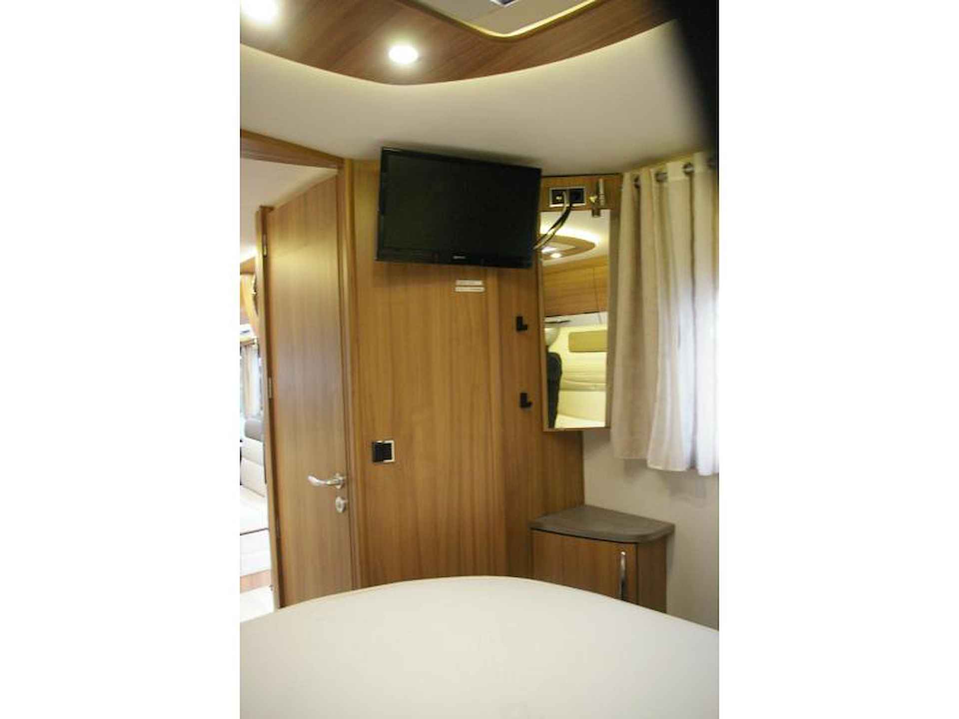 Pilote G 740 C Queensbed, Hefbed. - 17/20