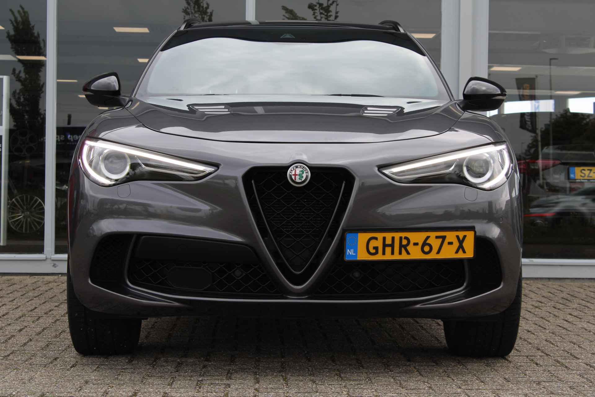 Alfa Romeo Stelvio Quadrifoglio 2.9 V6 510PK AWD | Harman Kardon | Adaptieve Cruise Control | Schuif/Kanteldak - 10/41