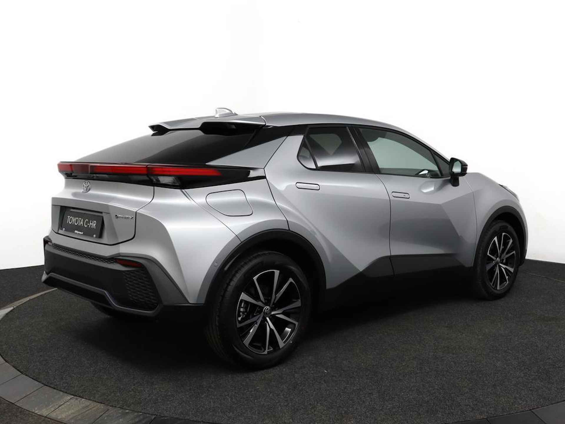 Toyota C-HR 2.0 Plug-in Hybrid 220 First Edition | Adaptive Cruise Control | Apple Carplay | Android Auto | Achteruitrijcamera | Stoelverwarming | - 2/47