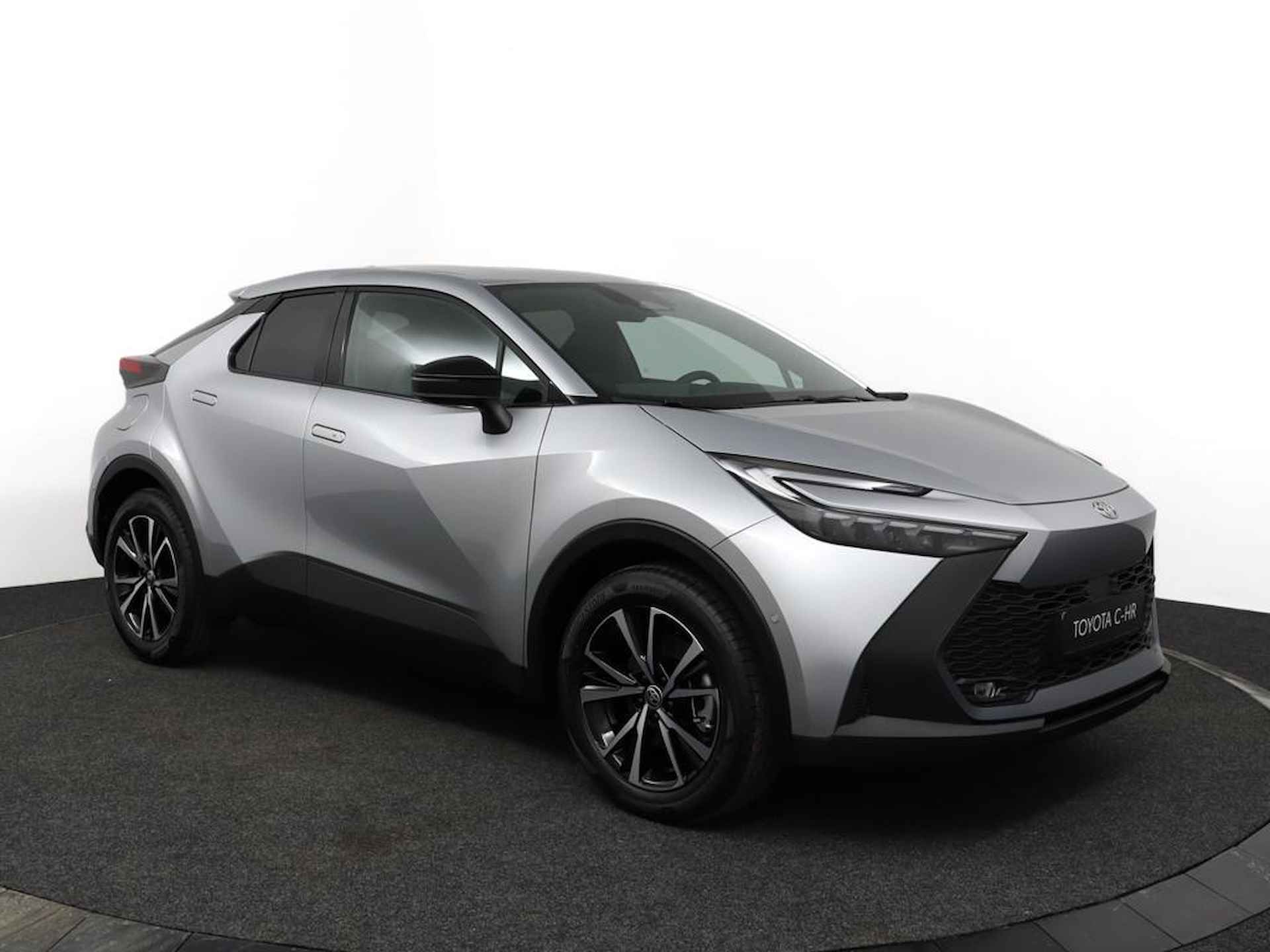 Toyota C-HR 2.0 Plug-in Hybrid 220 First Edition | Adaptive Cruise Control | Apple Carplay | Android Auto | Achteruitrijcamera | Stoelverwarming | - 13/47