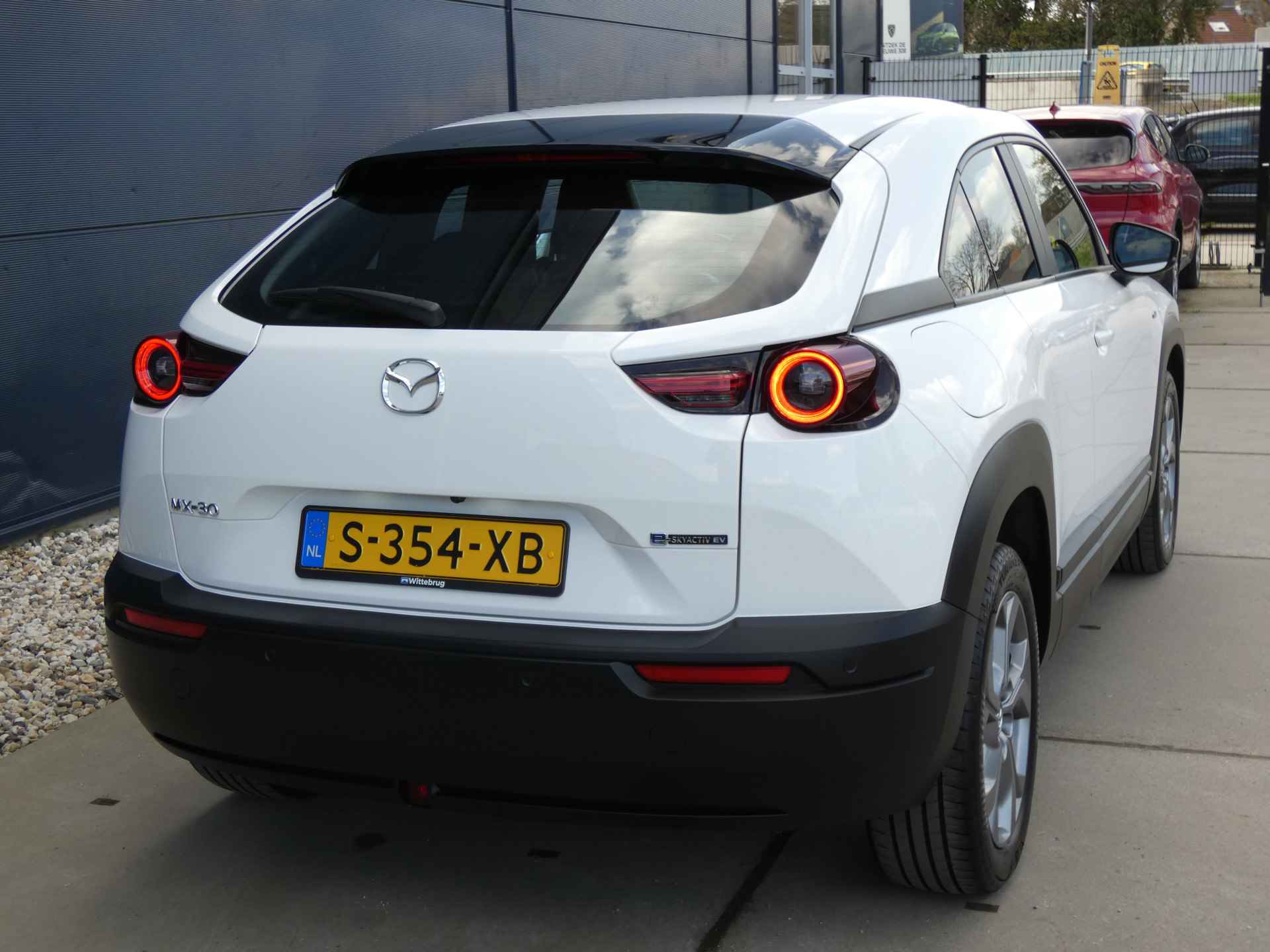 Mazda MX-30 e-SkyActiv EV 145 Exclusive-line 36 kWh | € 2.000,- SEPP Subsidie! | Rijklaarprijs! - 11/55