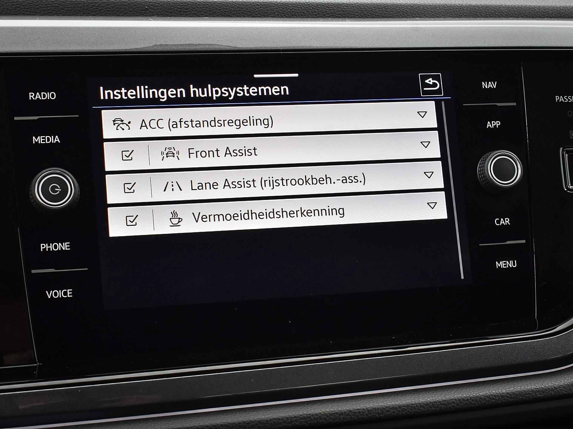 Volkswagen Polo 1.0 Tsi 95pk Style | ACC | Climatronic | App-Connect | DAB | IQ.Light | Garantie t/m 23-06-2027 of 100.000km - 24/33