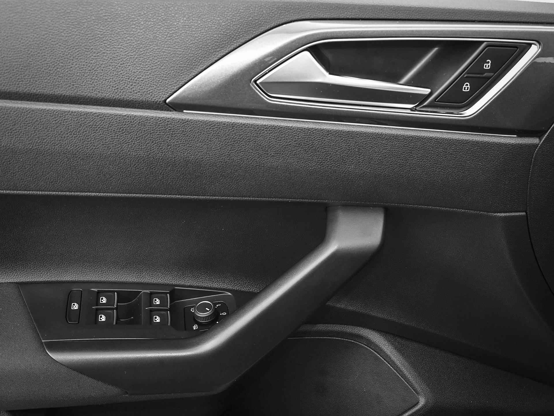 Volkswagen Polo 1.0 Tsi 95pk Style | ACC | Climatronic | App-Connect | DAB | IQ.Light | Garantie t/m 23-06-2027 of 100.000km - 31/33