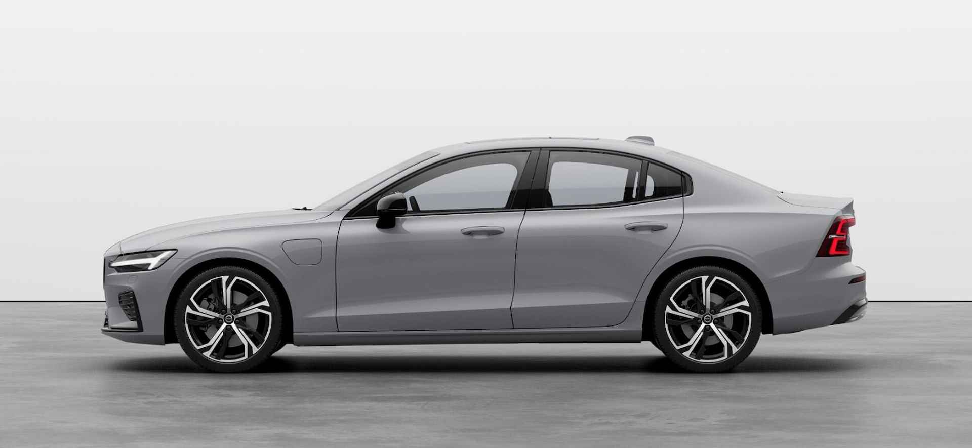 Volvo S60 Recharge T6 AWD Ultimate Dark | Direct uit voorraad leverbaar - 8/11