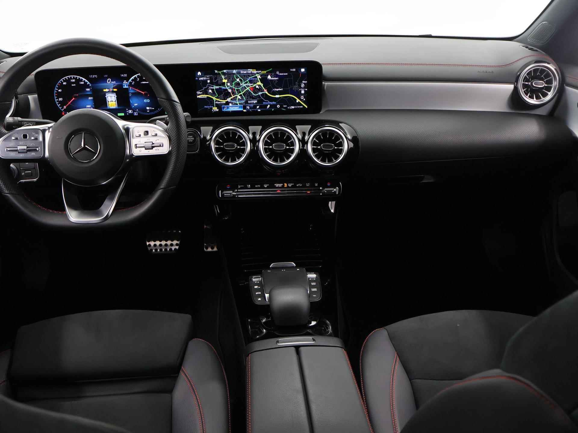 Mercedes-Benz CLA-klasse Shooting Brake 250 e AMG Line | Nightpakket | adaptieve Cruise Control | Keyless Go | Achteruitrijcamera | Led-koplampen - 9/42