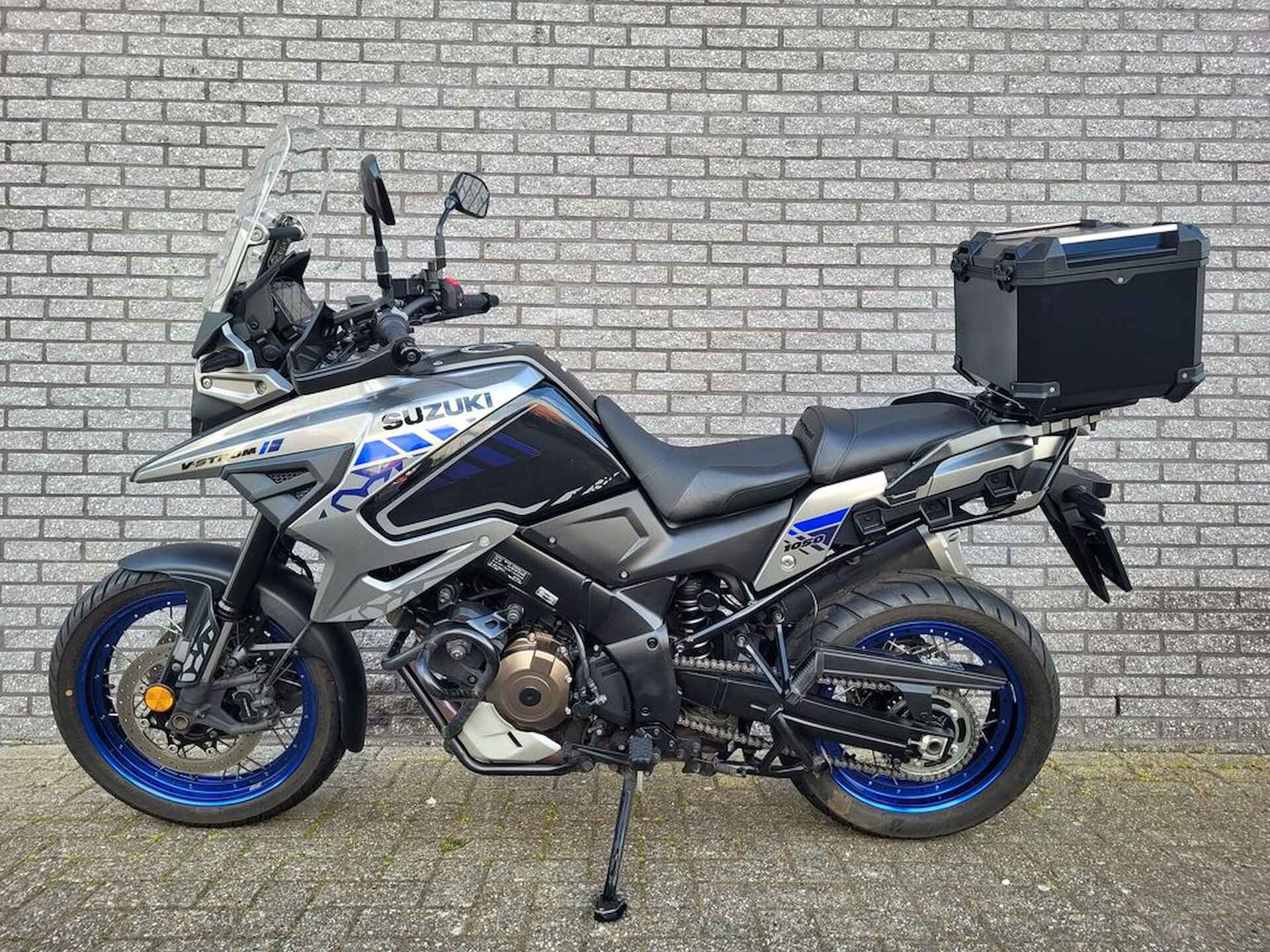 Suzuki V-STROM 1050/A - 3/6