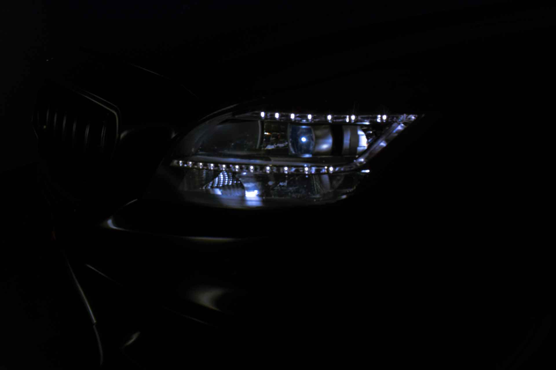 Mercedes-Benz CLS-Klasse Shooting Brake 220d Aut. AMG Sport Edition SCHUIFDAK/LED/LEDER/NAVI/STOELVERW/CRUISE/ELEK KLEP/LMV - 13/28