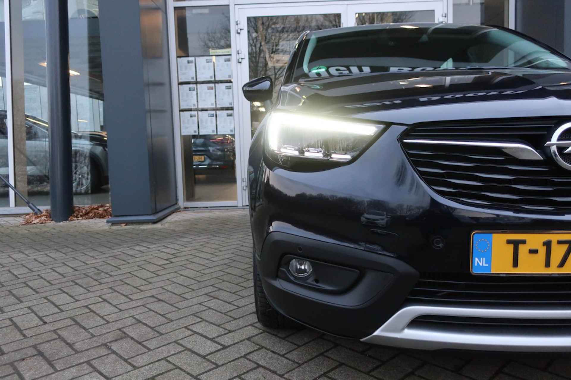 OPEL Crossland X 1.2 TURBO, Navi, Clima, Apple Carplay/ Android Auto, etc. - 10/32