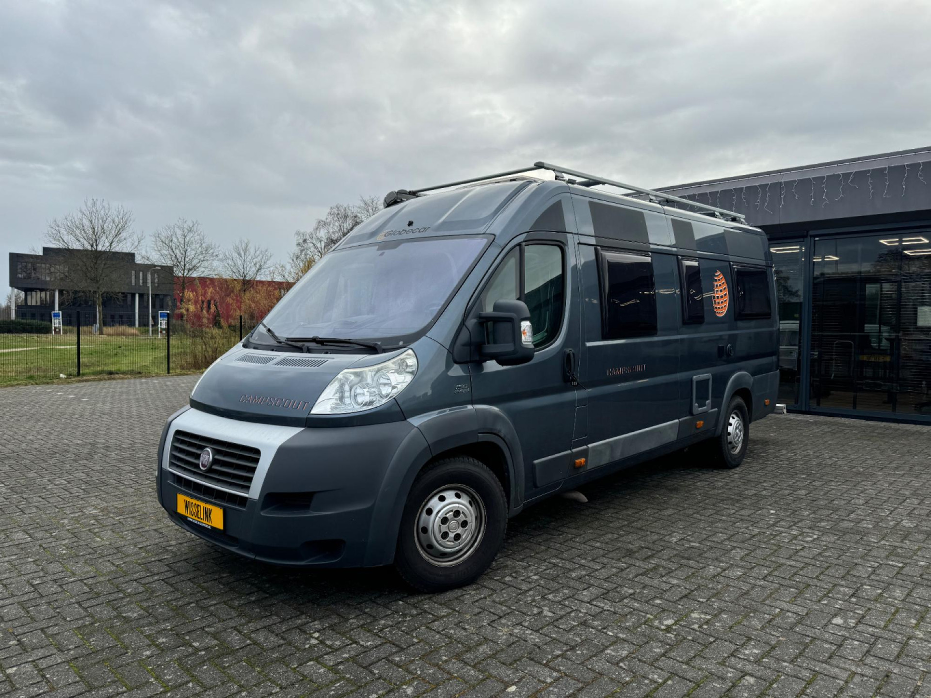 Globecar Campscout 640 ENKELE BEDDEN Incl. stalling