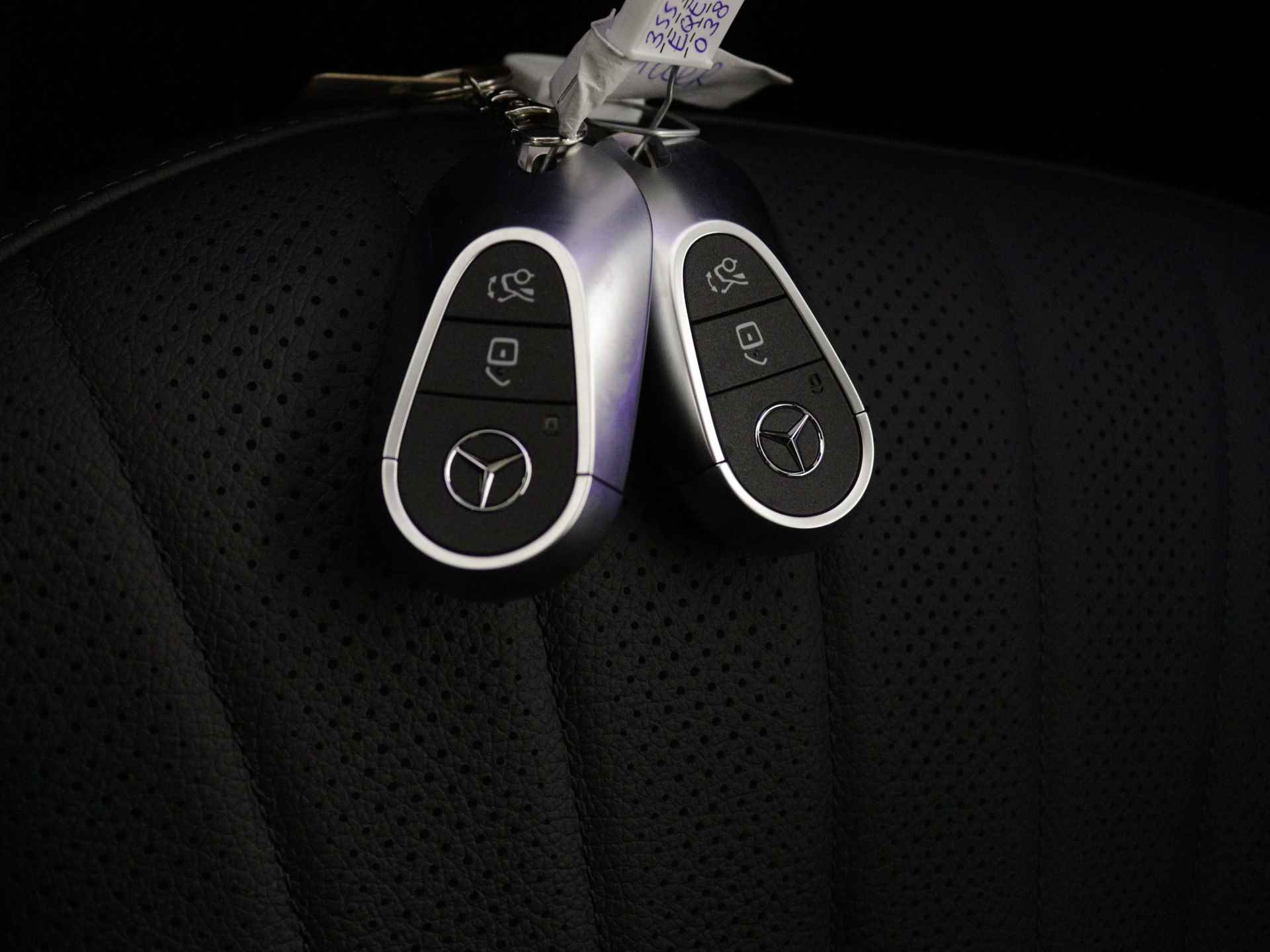 Mercedes-Benz EQE SUV 350+ Sport Edition 96 kWh | Trekhaak | Nightpakket | Memorypakket | KEYLESS GO-comfortpakket | Parkeerpakket met 360°-camera | Premium pakket | DIGITAL LIGHT | Burmester® 3D-surround sound system | USB-pakket plus | - 29/38