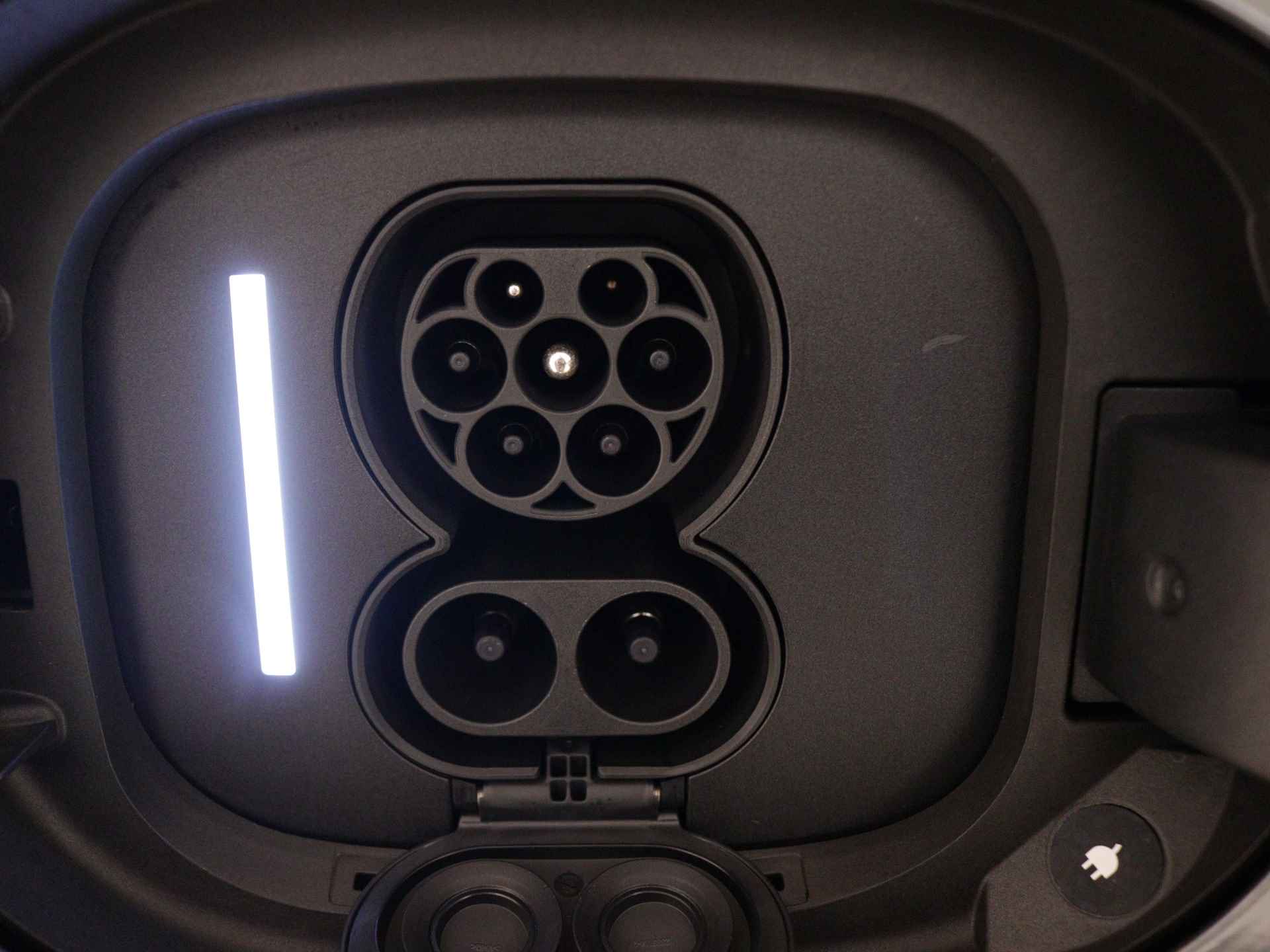 Mercedes-Benz EQE SUV 350+ Sport Edition 96 kWh | Trekhaak | Nightpakket | Memorypakket | KEYLESS GO-comfortpakket | Parkeerpakket met 360°-camera | Premium pakket | DIGITAL LIGHT | Burmester® 3D-surround sound system | USB-pakket plus | - 30/38