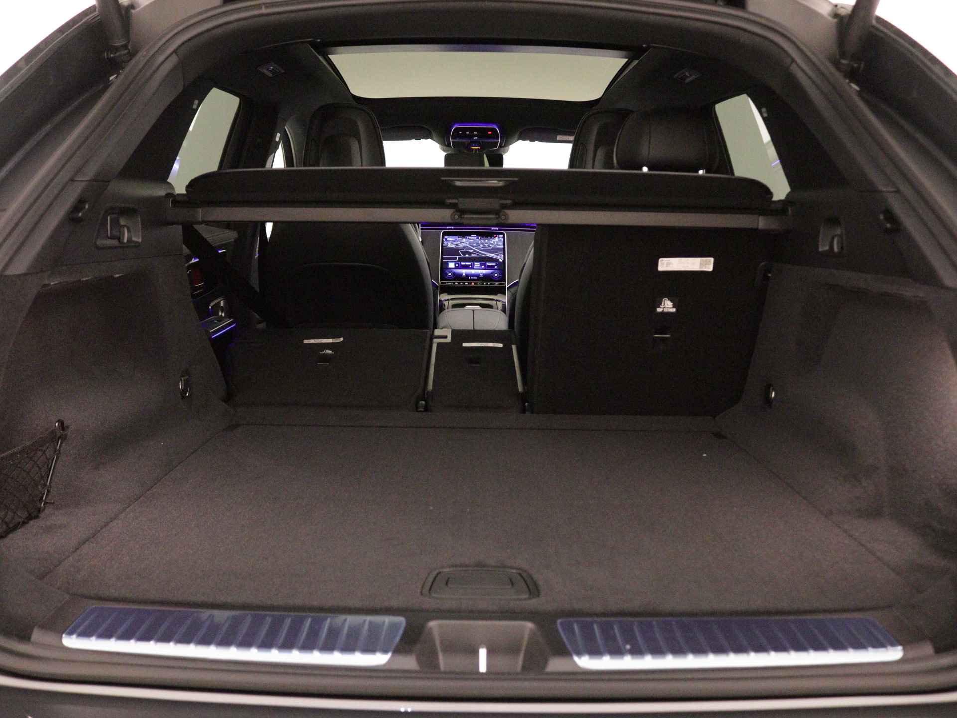 Mercedes-Benz EQE SUV 350+ Sport Edition 96 kWh | Trekhaak | Nightpakket | Memorypakket | KEYLESS GO-comfortpakket | Parkeerpakket met 360°-camera | Premium pakket | DIGITAL LIGHT | Burmester® 3D-surround sound system | USB-pakket plus | - 33/38