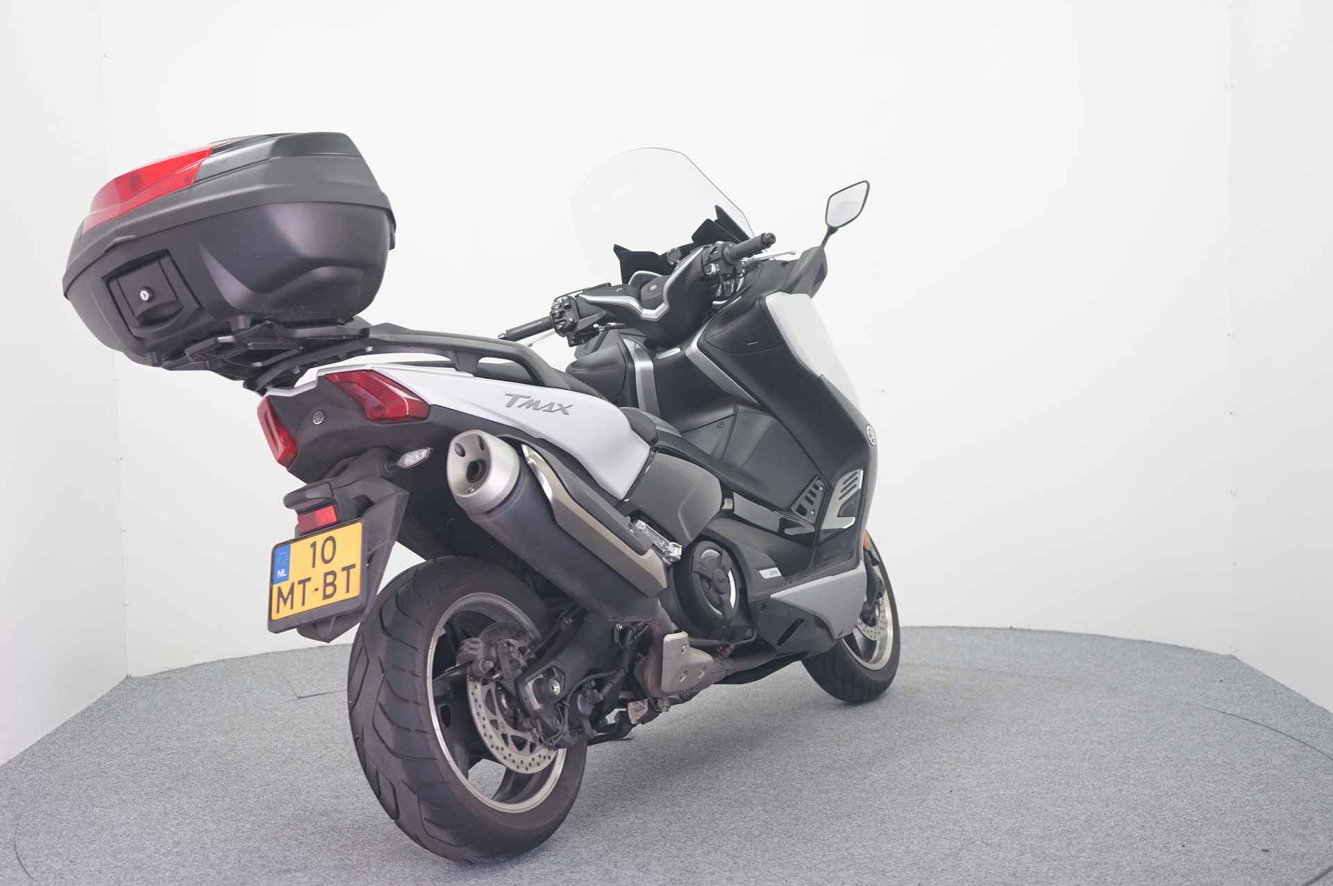 Yamaha T-MAX 530 DX - 8/13