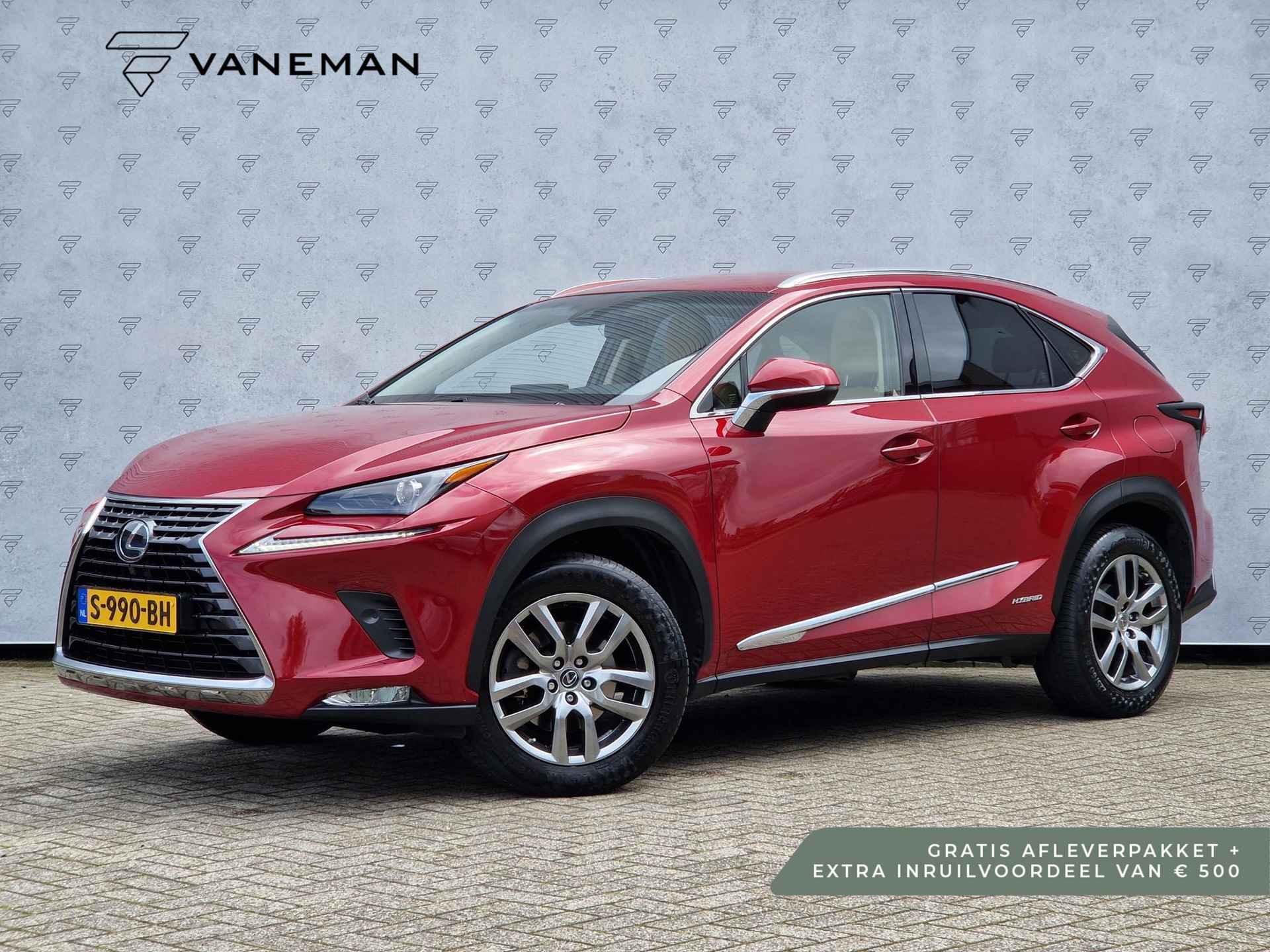 Lexus NX 300h AWD Luxury Line | Camera | Navi | Clima | Stoelverwarming | LED | PDC | Cruise | - 1/31