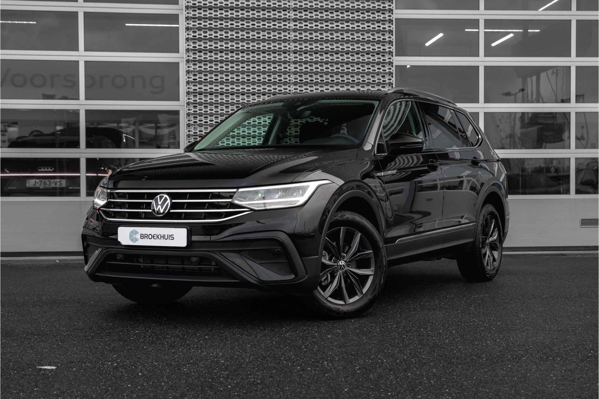 Volkswagen Tiguan Allspace 1.5 TSI Life Business 7p. - 1/27