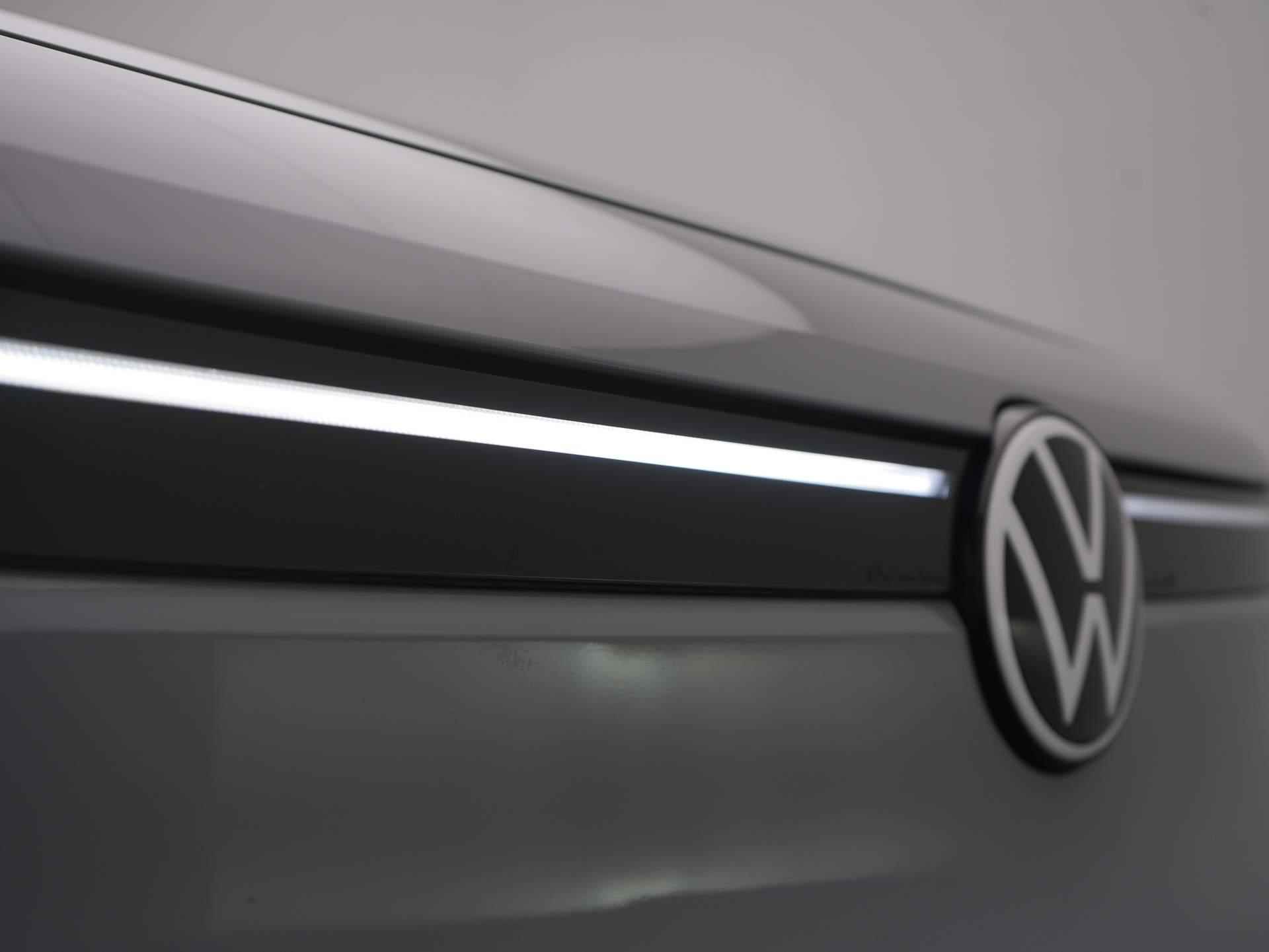 Volkswagen ID.4 Pure 52 kWh / Adap. Cruise / HUD / IQ-Light - 55/59