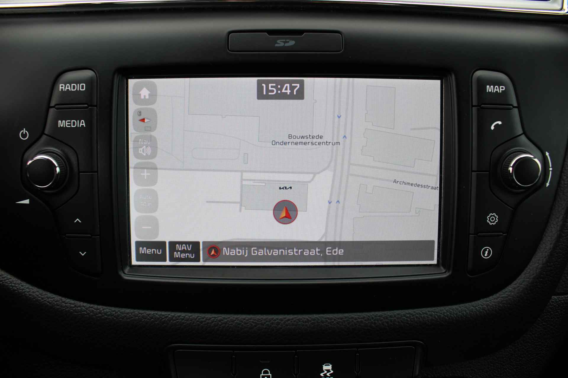 Kia cee'd Sportswagon 1.0 T-GDi ComfortPlusLine Navigator | 16" LM | Airco | Navi | Camera | PDC | Cruise | - 18/30