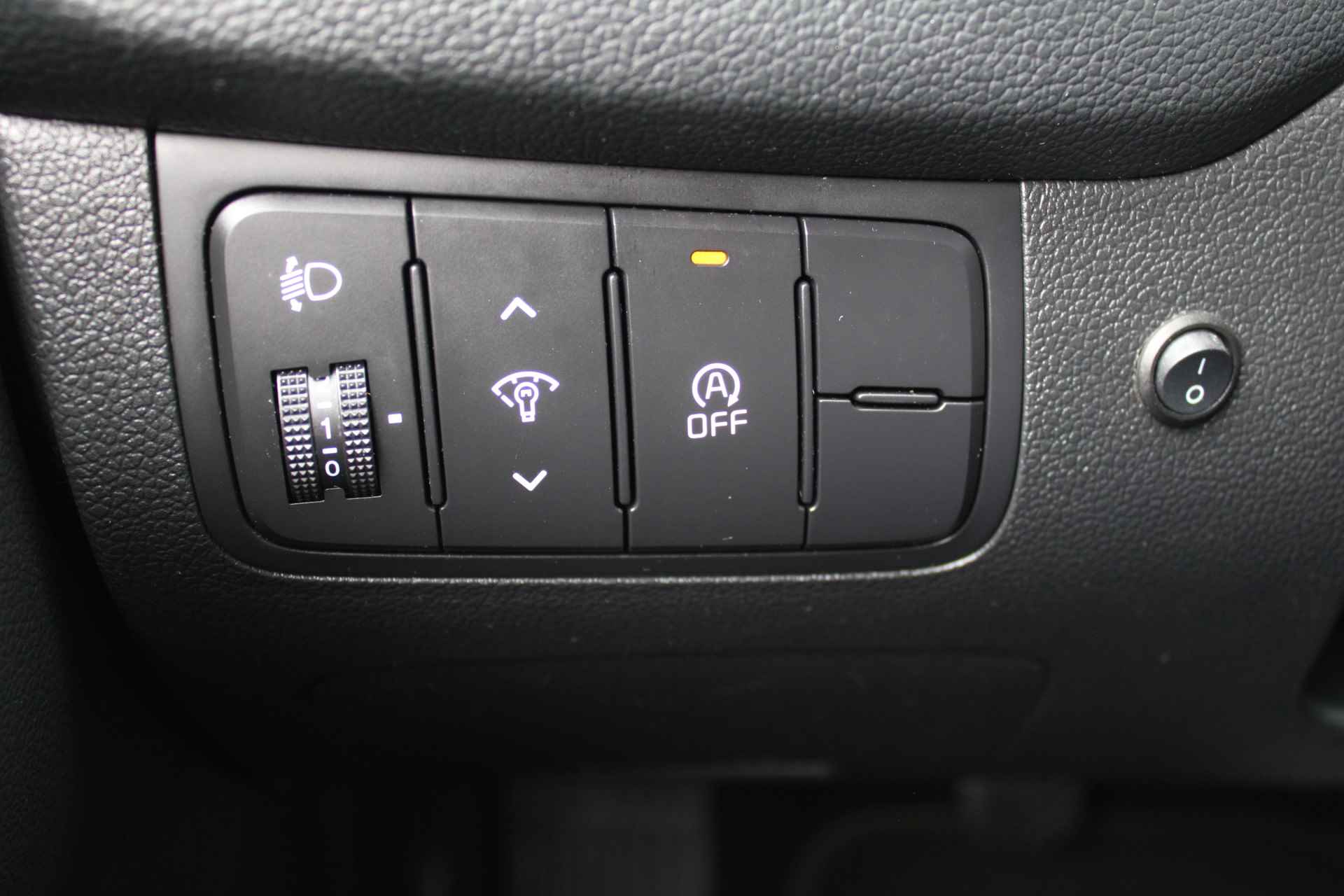 Kia cee'd Sportswagon 1.0 T-GDi ComfortPlusLine Navigator | 16" LM | Airco | Navi | Camera | PDC | Cruise | - 24/30