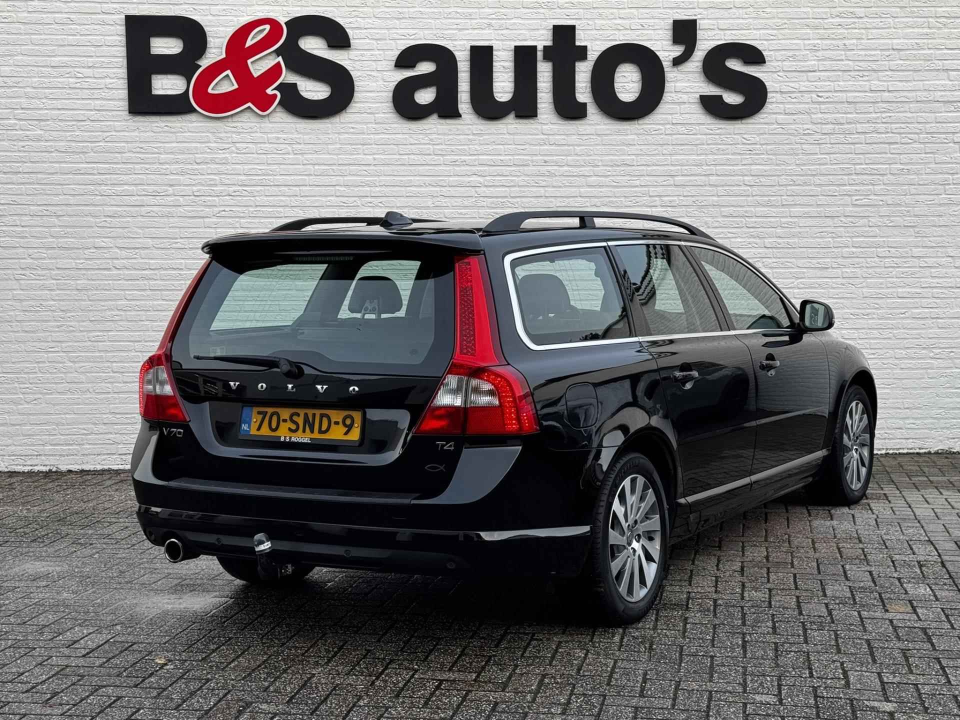 Volvo V70 1.6 T4 Limited Edition Volleder Cruis control Stoelverwarming Airco Trekhaak - 3/58